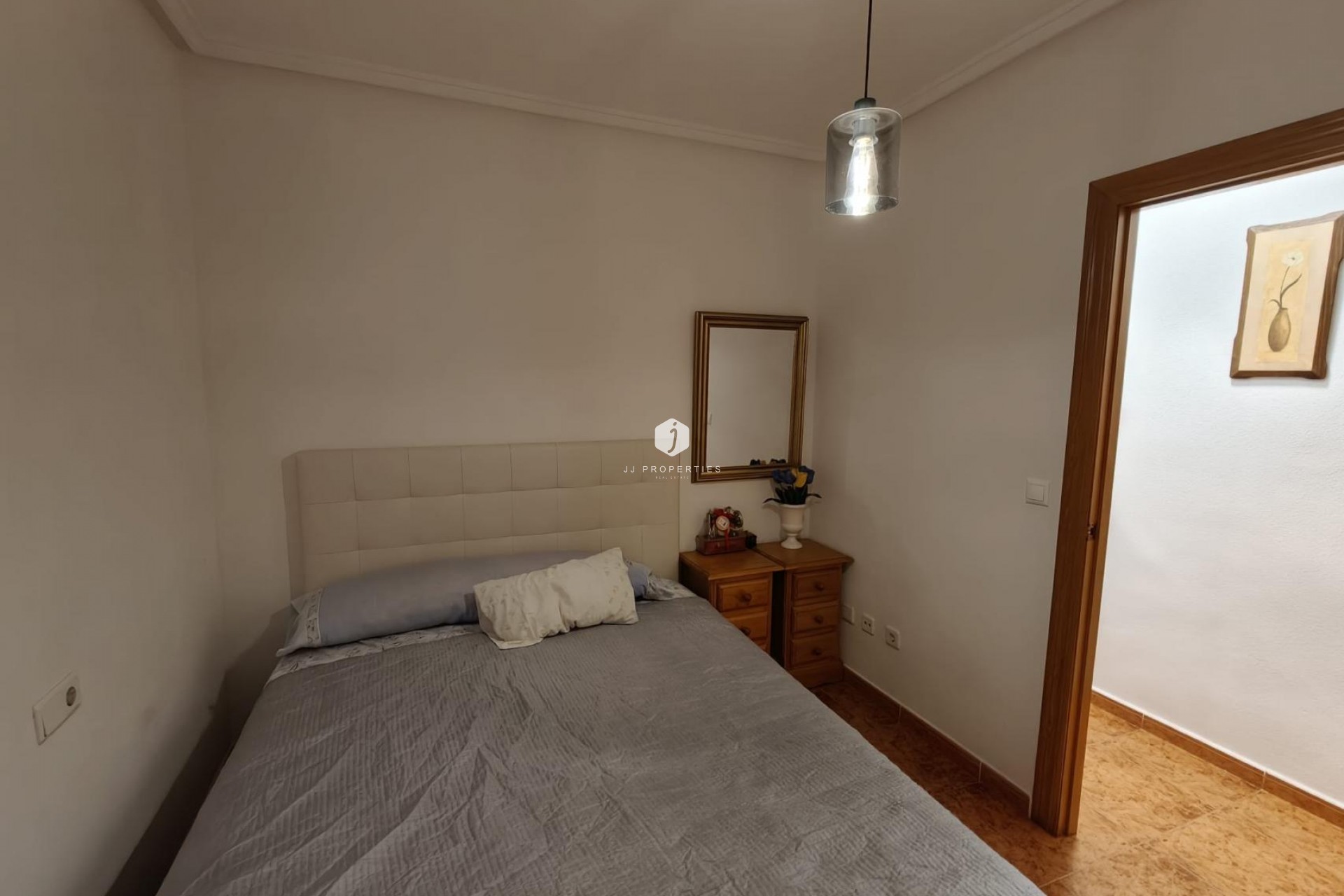 Z drugiej ręki - Mieszkanie w bloku -
Torrevieja - Costa Blanca