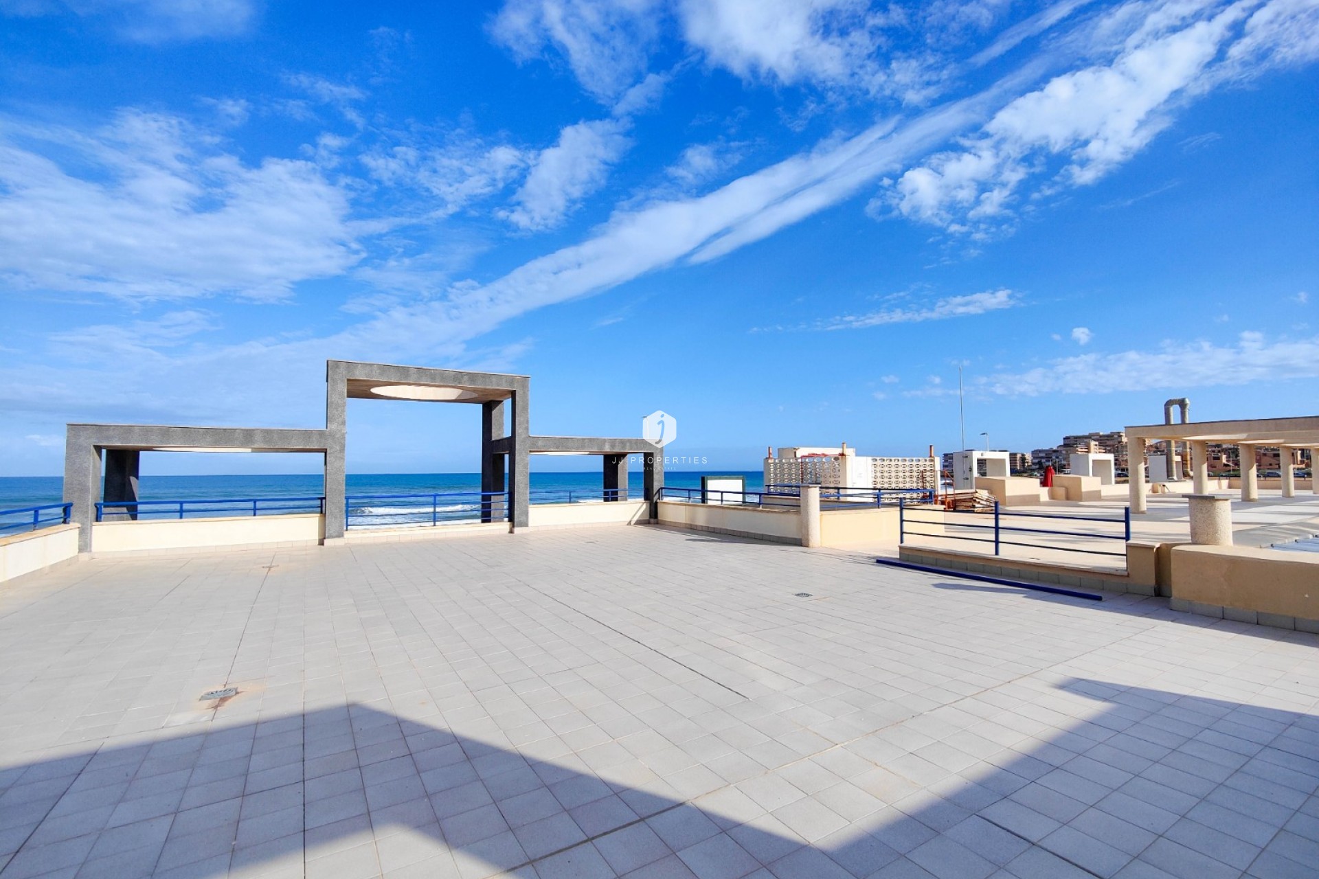 Z drugiej ręki - Mieszkanie w bloku -
Torrevieja - Costa Blanca