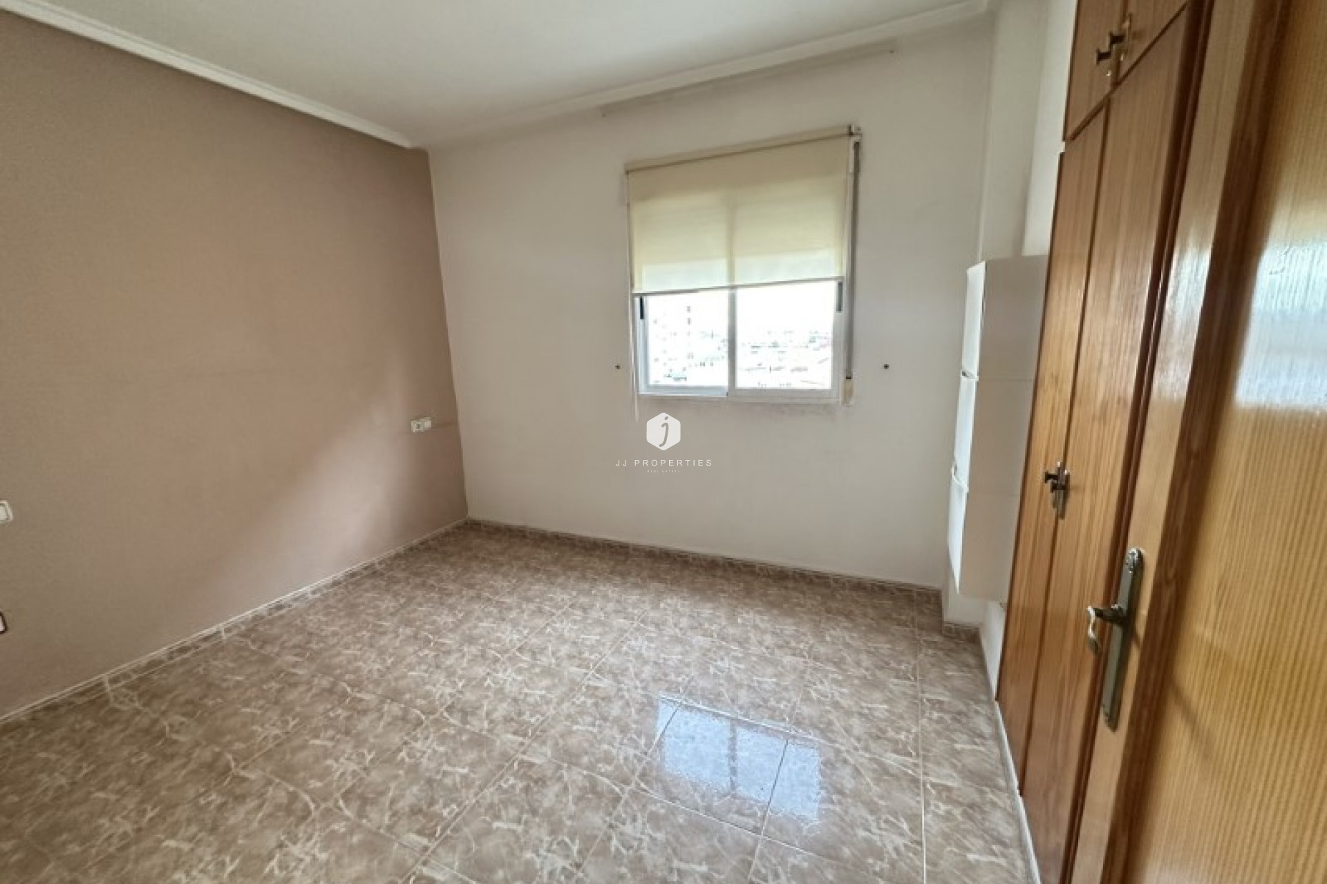 Z drugiej ręki - Mieszkanie w bloku -
Torrevieja - Costa Blanca