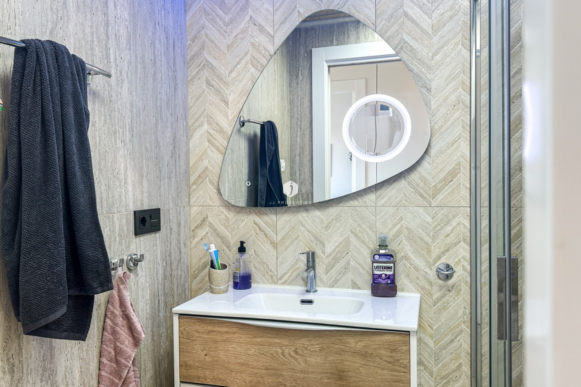 Z drugiej ręki - Mieszkanie w bloku -
Torrevieja - Costa Blanca