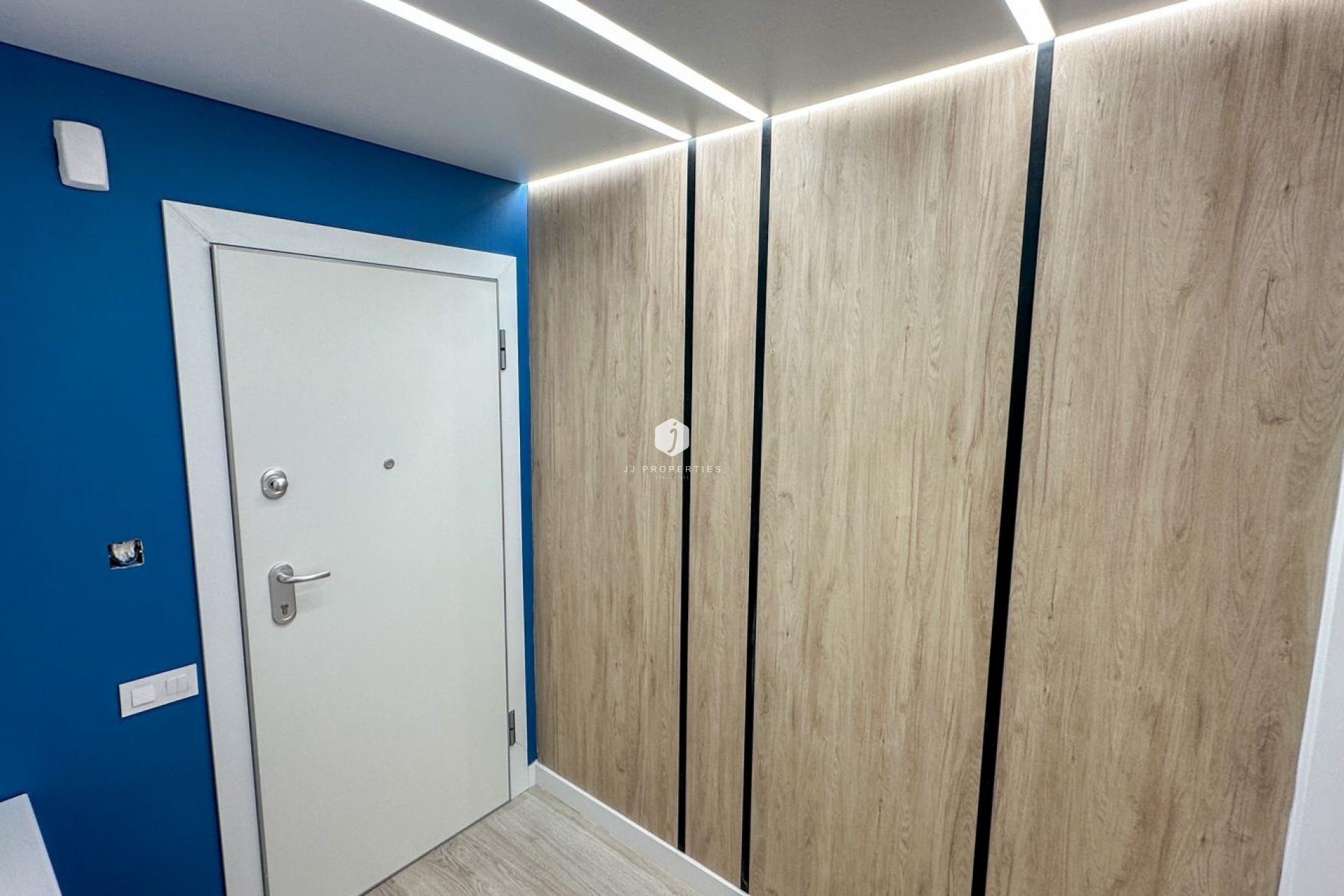 Z drugiej ręki - Mieszkanie w bloku -
Torrevieja - Costa Blanca