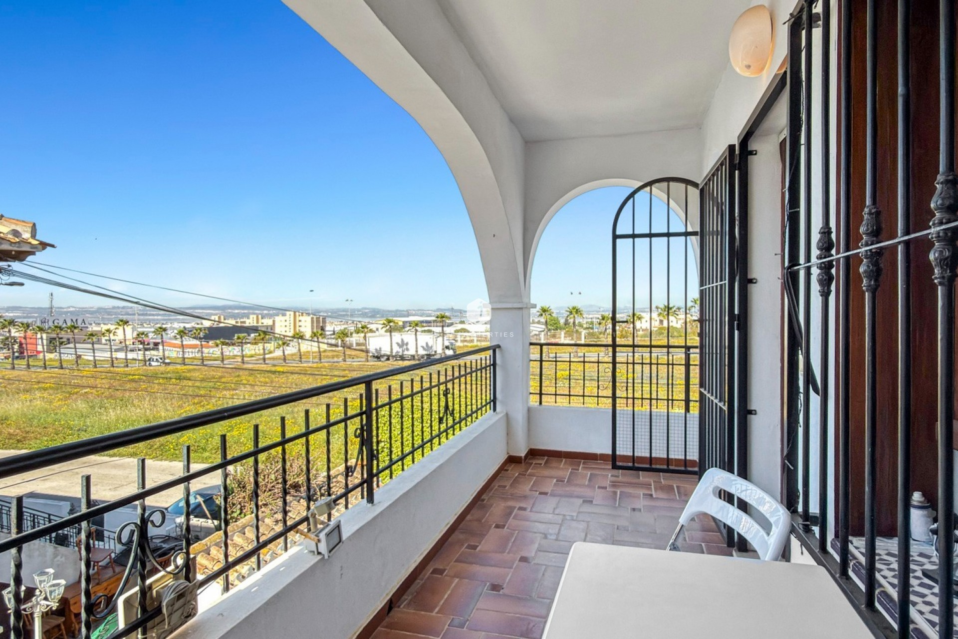 Z drugiej ręki - Mieszkanie w bloku -
Torrevieja - Costa Blanca