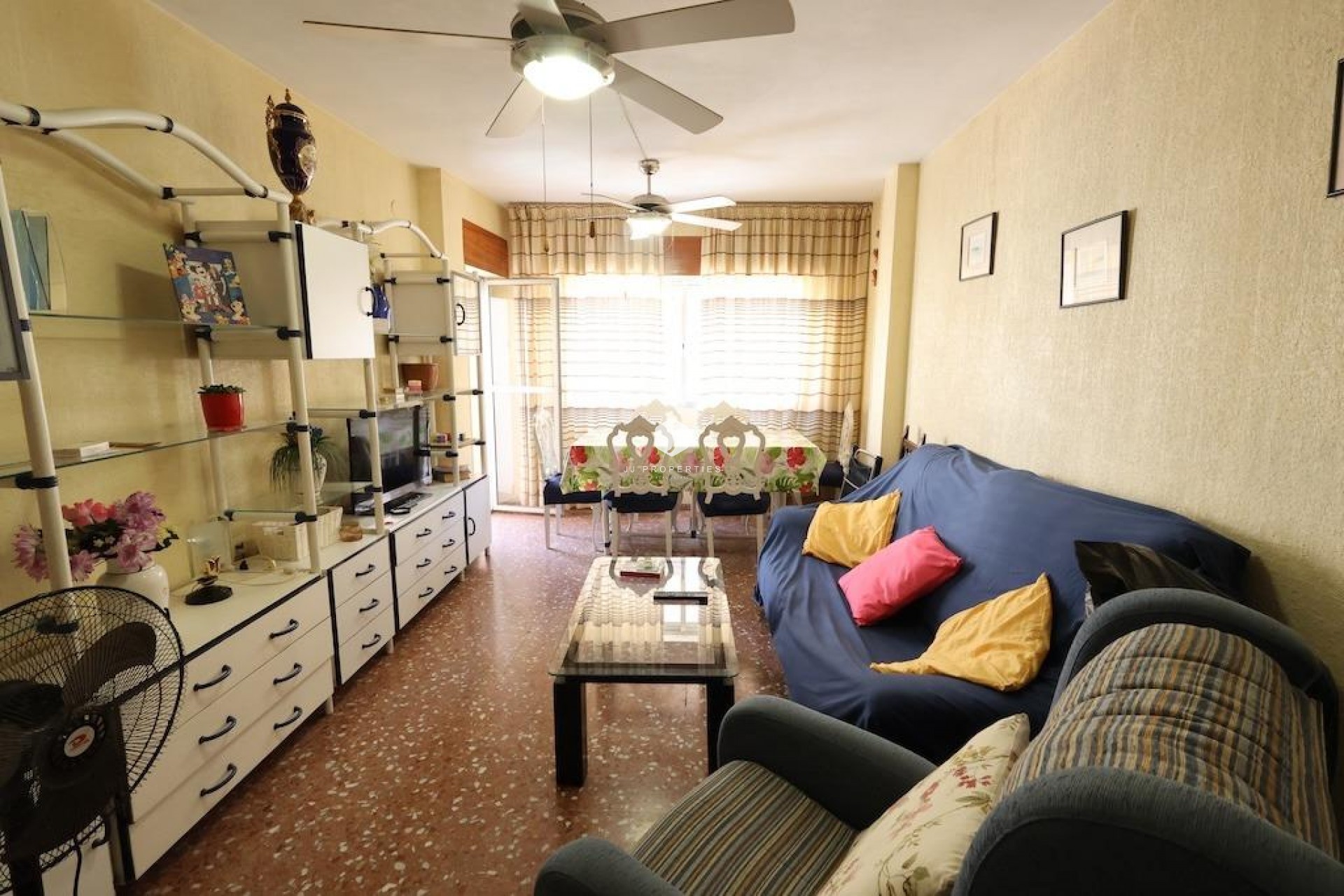 Z drugiej ręki - Mieszkanie w bloku -
Torrevieja - Costa Blanca