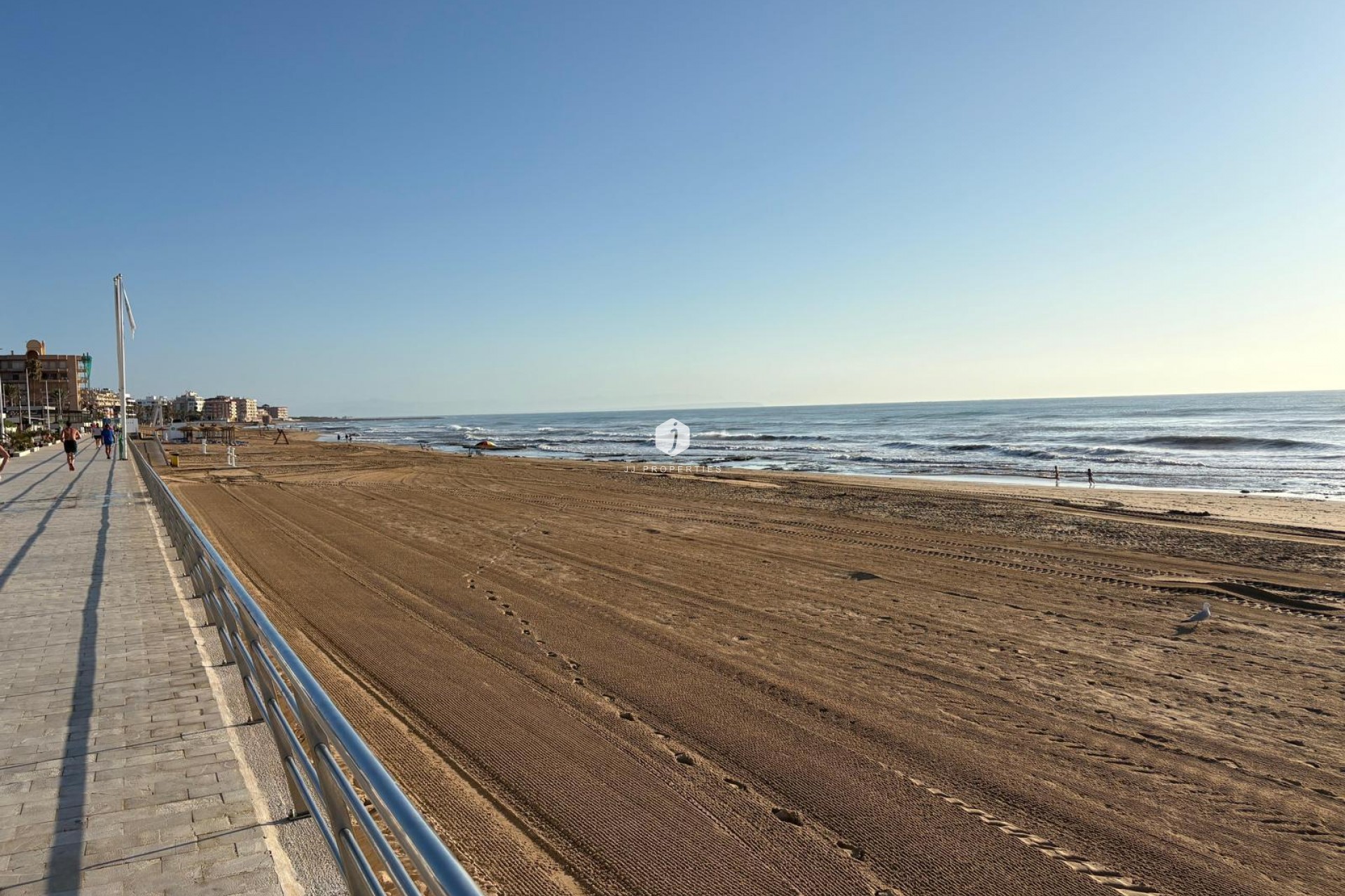 Z drugiej ręki - Mieszkanie w bloku -
Torrevieja - Costa Blanca