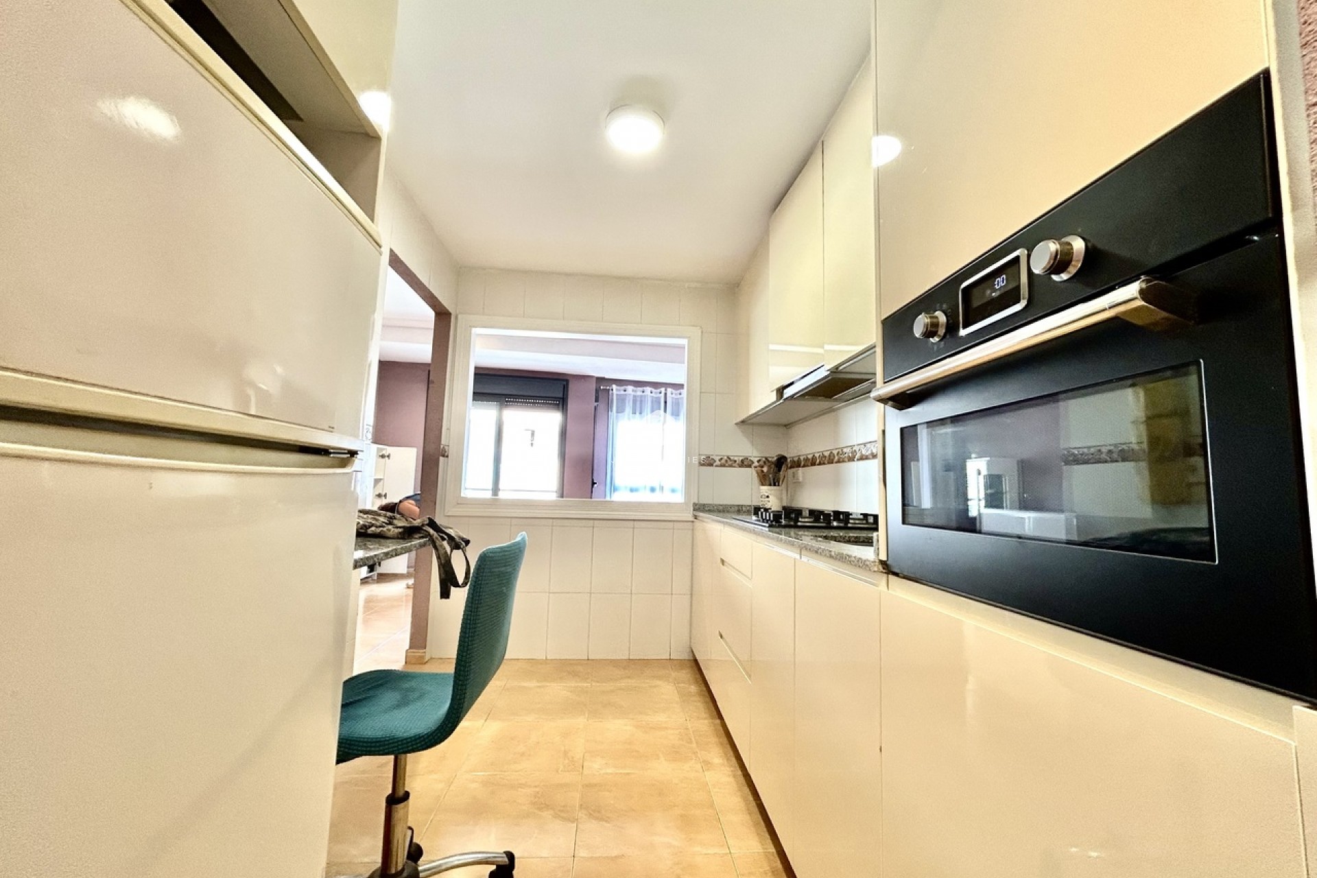 Z drugiej ręki - Mieszkanie w bloku -
Torrevieja - Costa Blanca
