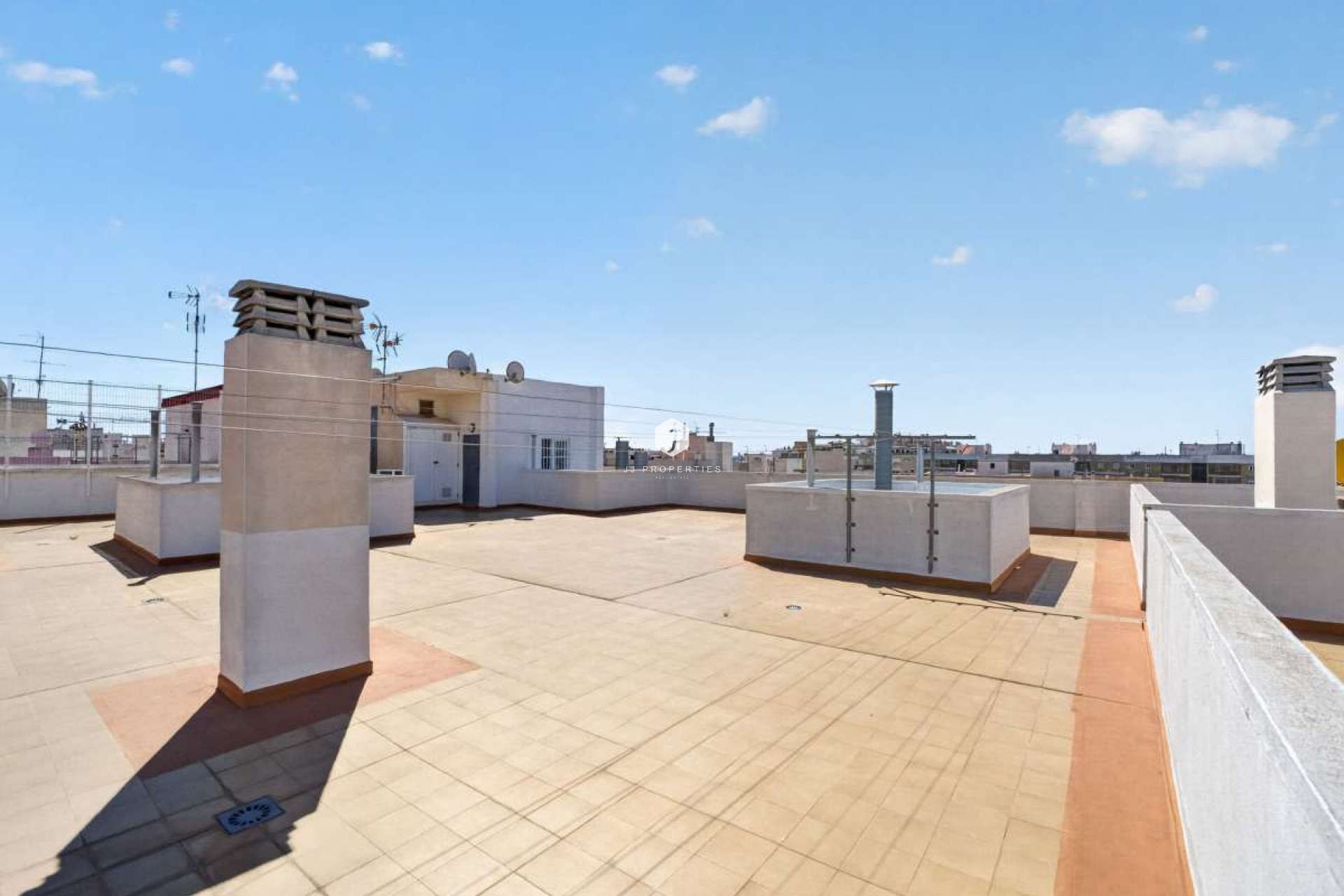 Z drugiej ręki - Mieszkanie w bloku -
Torrevieja - Costa Blanca
