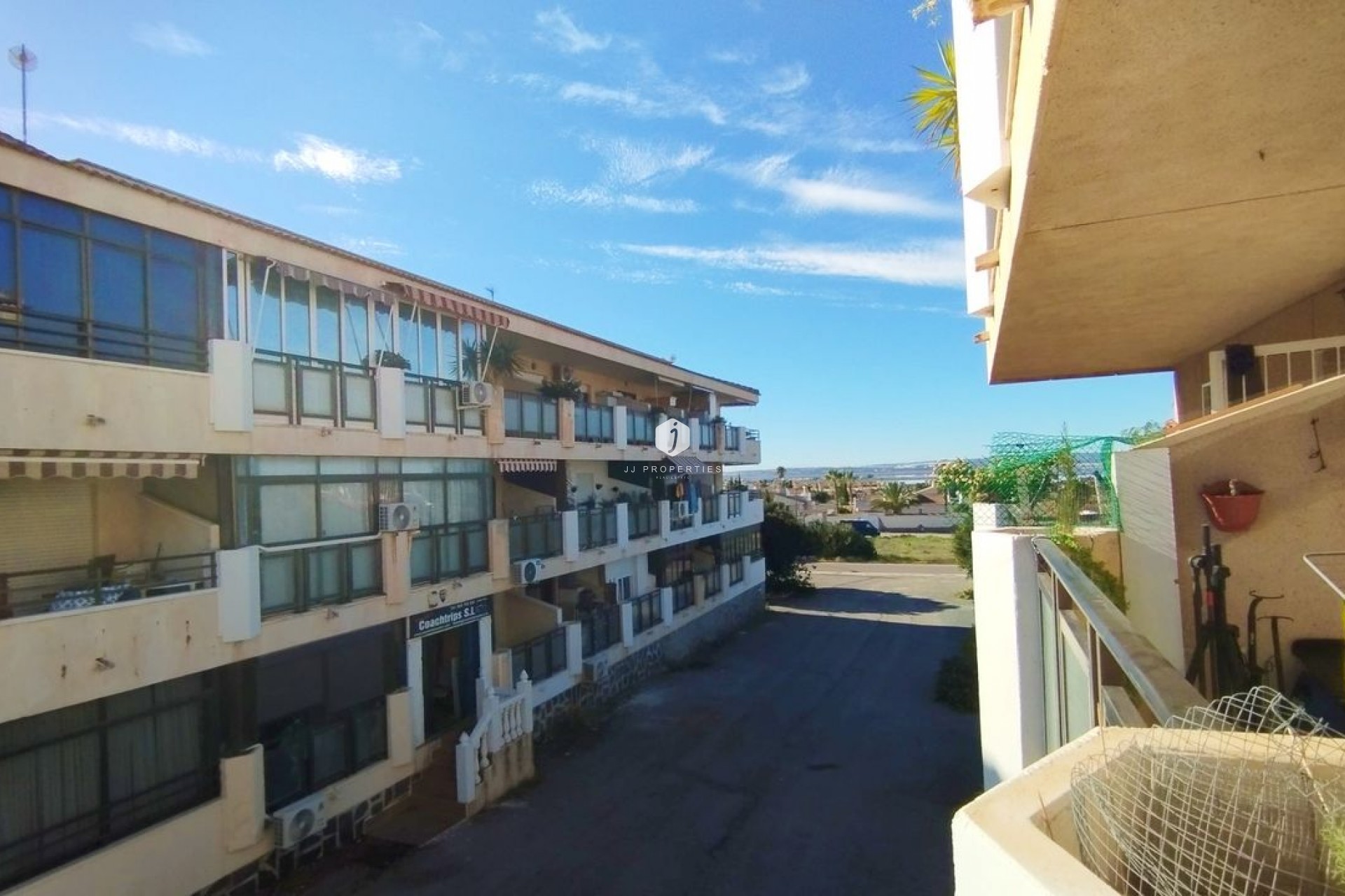 Z drugiej ręki - Mieszkanie w bloku -
Torrevieja - Costa Blanca
