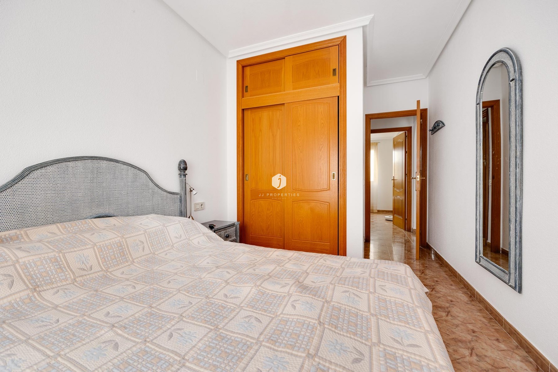 Z drugiej ręki - Mieszkanie w bloku -
Torrevieja - Costa Blanca
