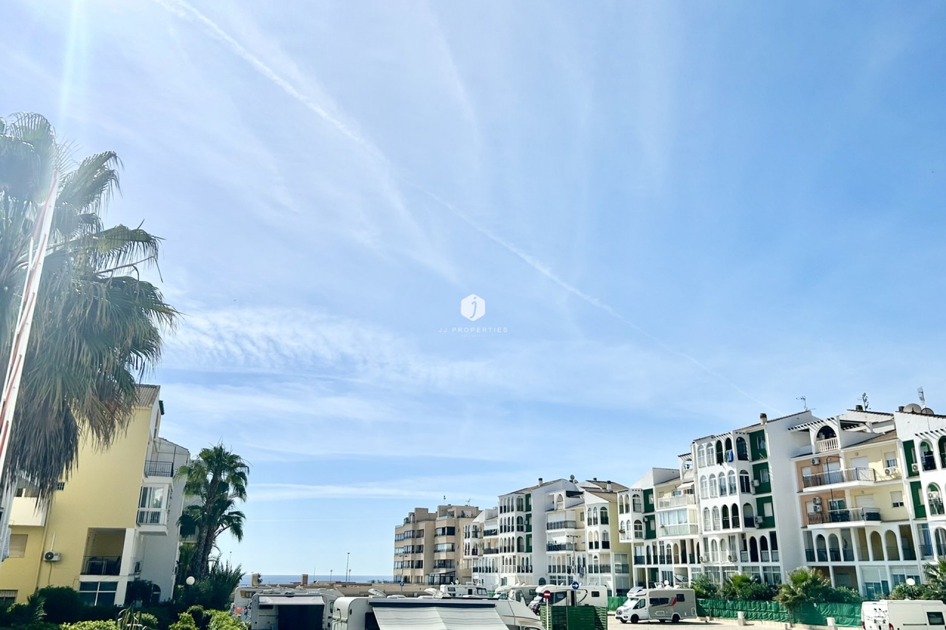 Z drugiej ręki - Mieszkanie w bloku -
Torrevieja - Costa Blanca