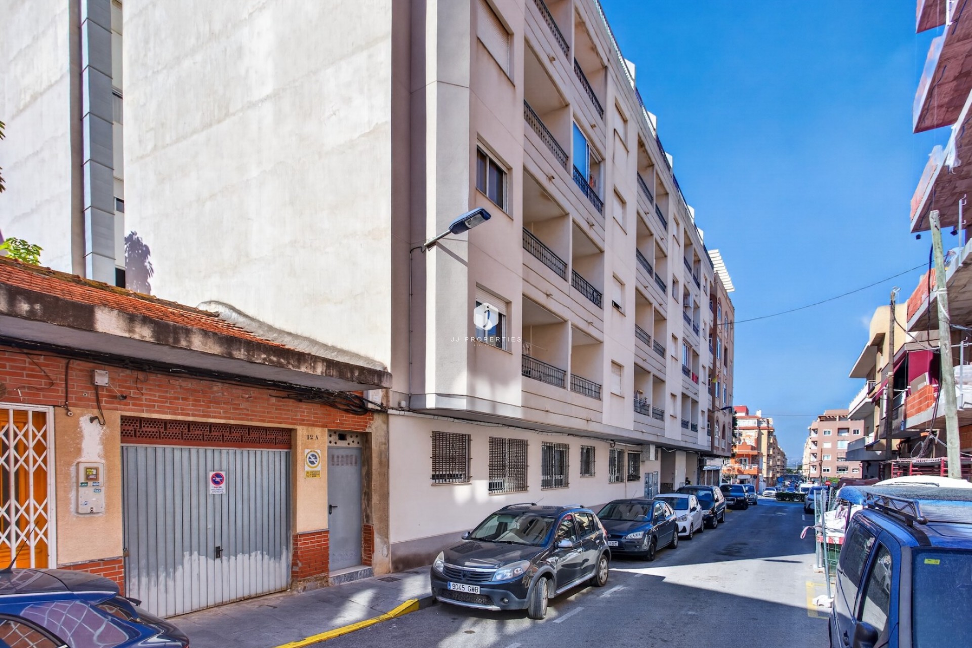 Z drugiej ręki - Mieszkanie w bloku -
Torrevieja - Costa Blanca