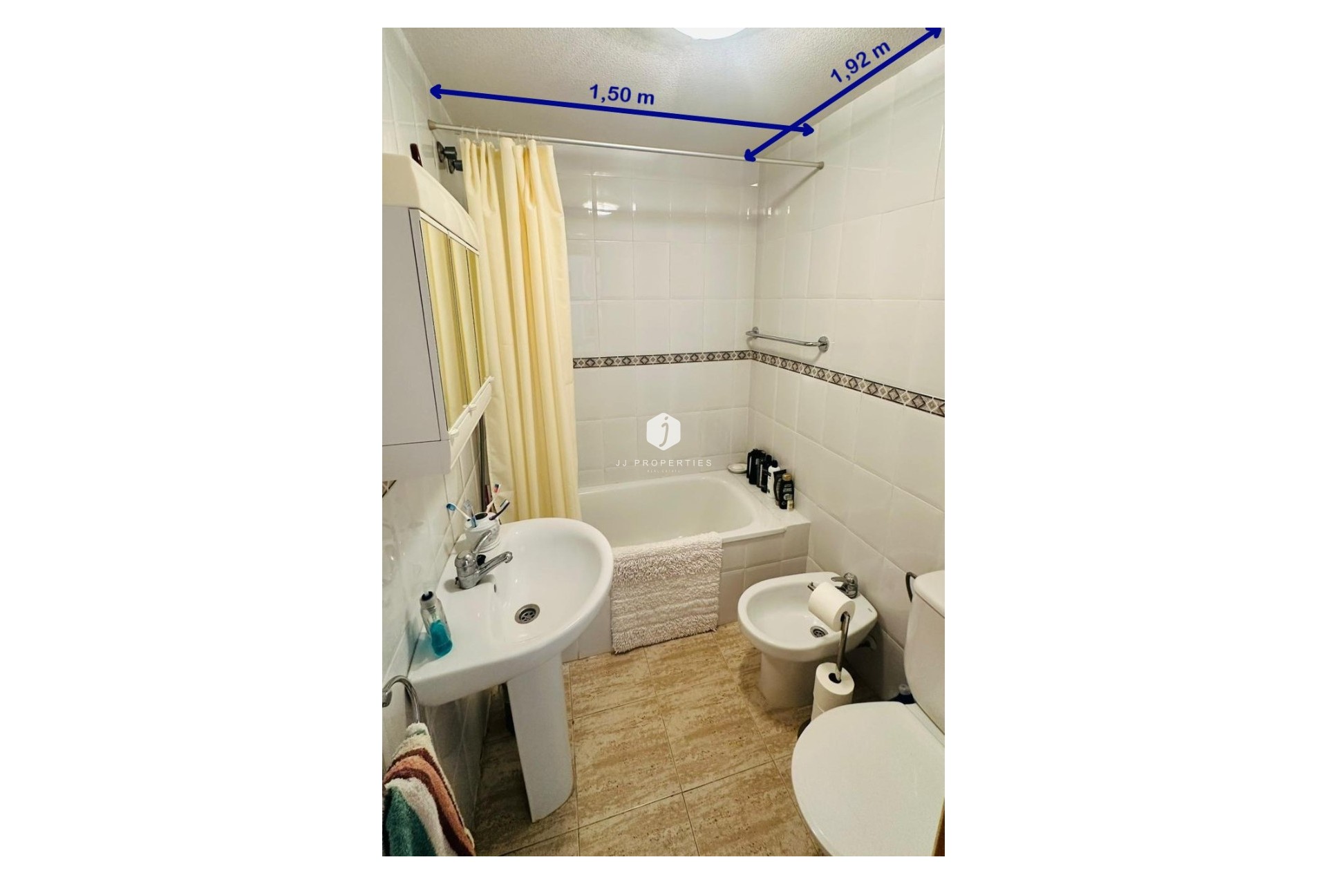 Z drugiej ręki - Mieszkanie w bloku -
Torrevieja - Costa Blanca