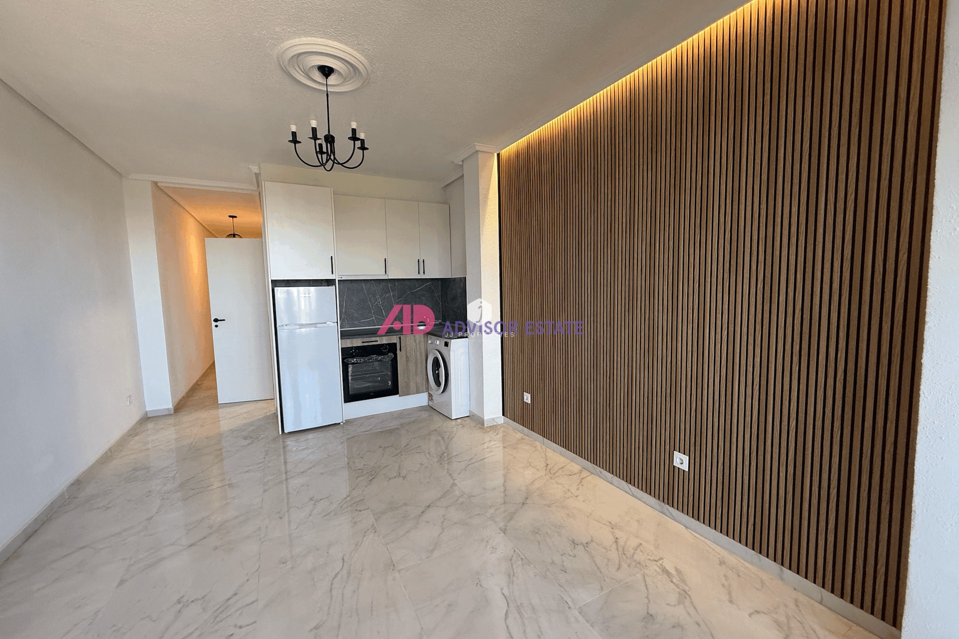 Z drugiej ręki - Mieszkanie w bloku -
Torrevieja - Costa Blanca