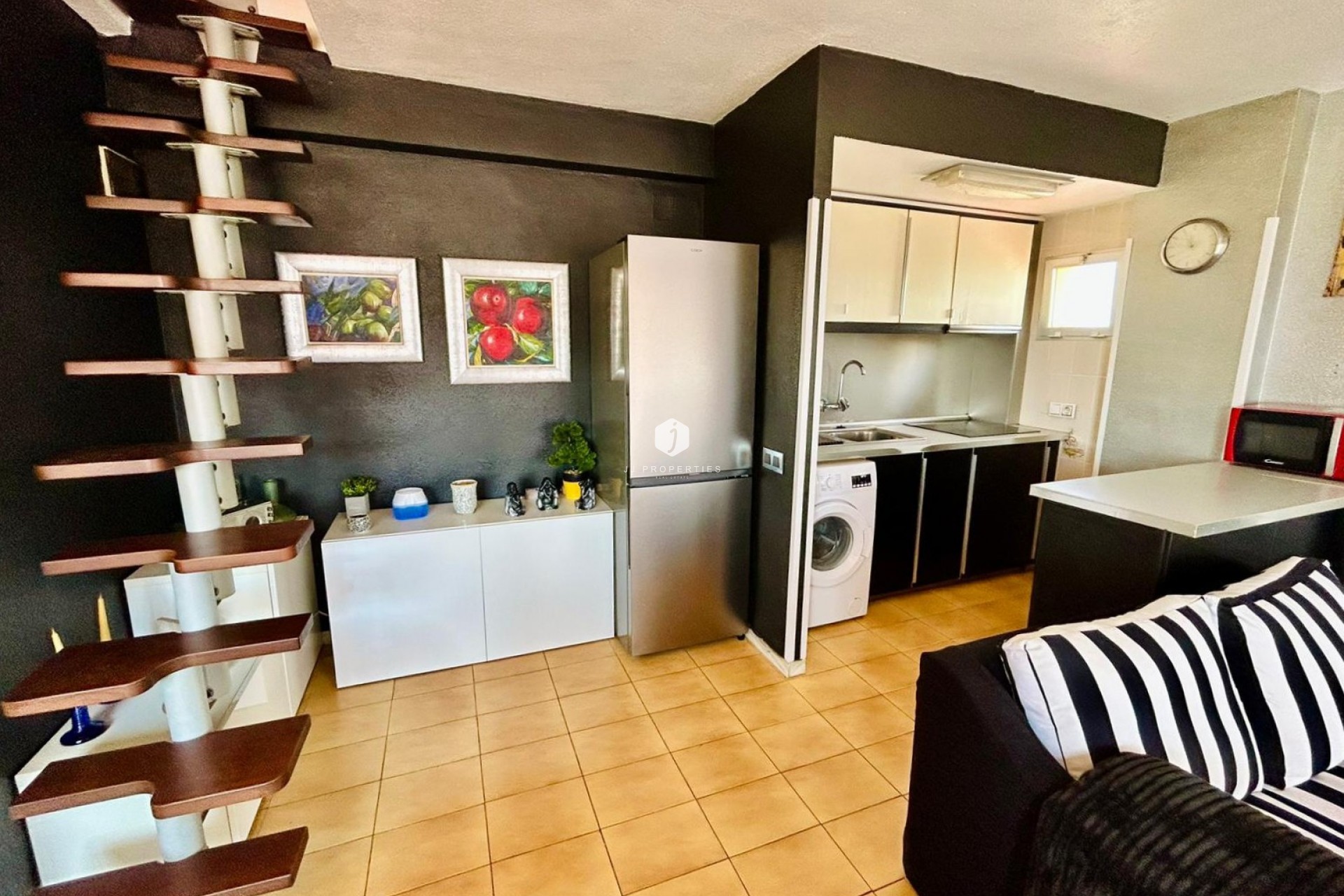 Z drugiej ręki - Mieszkanie w bloku -
Torrevieja - Costa Blanca