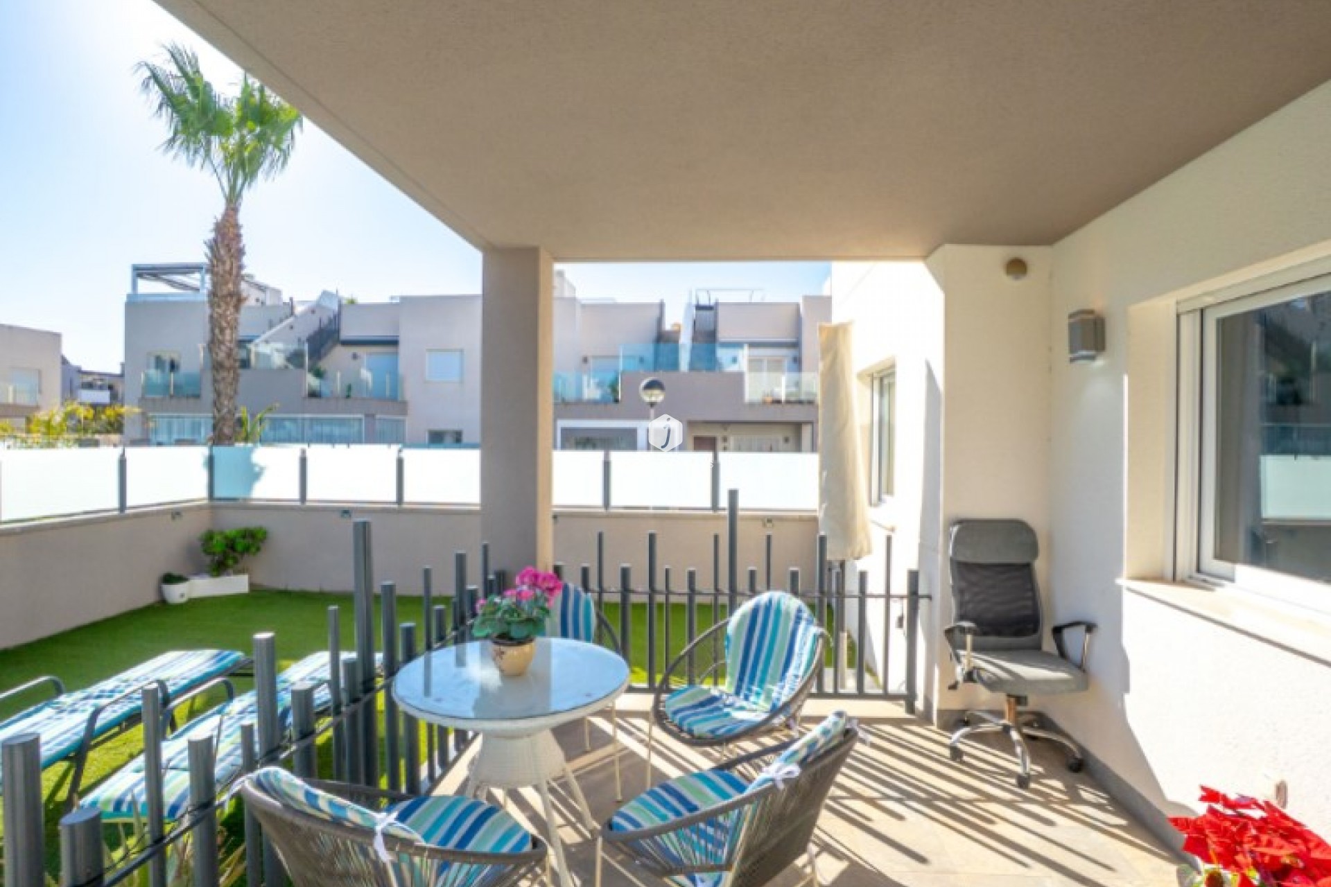Z drugiej ręki - Mieszkanie w bloku -
Torrevieja - Costa Blanca