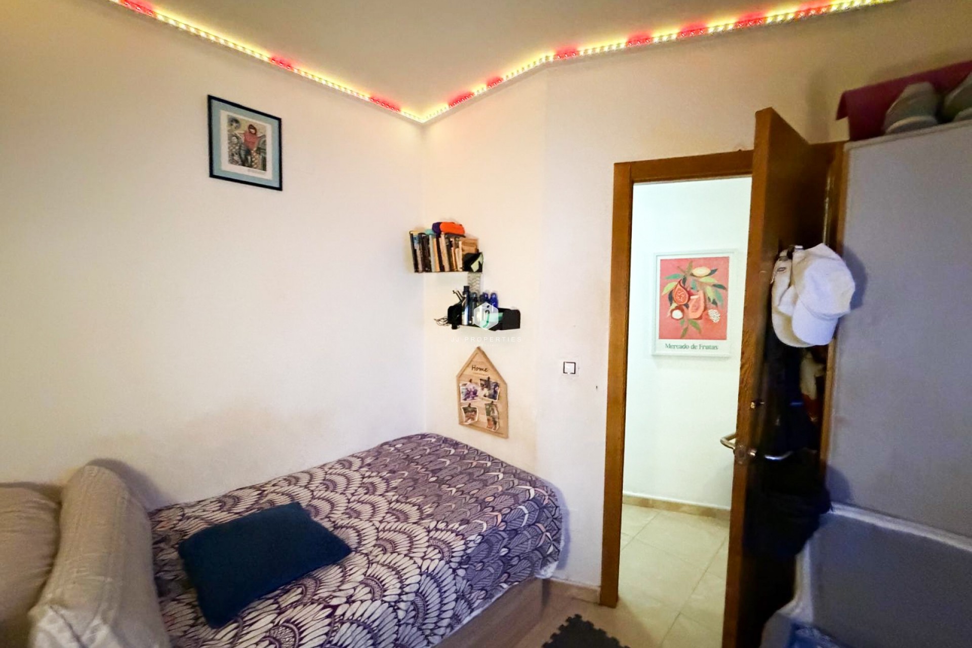 Z drugiej ręki - Mieszkanie w bloku -
Torrevieja - Costa Blanca