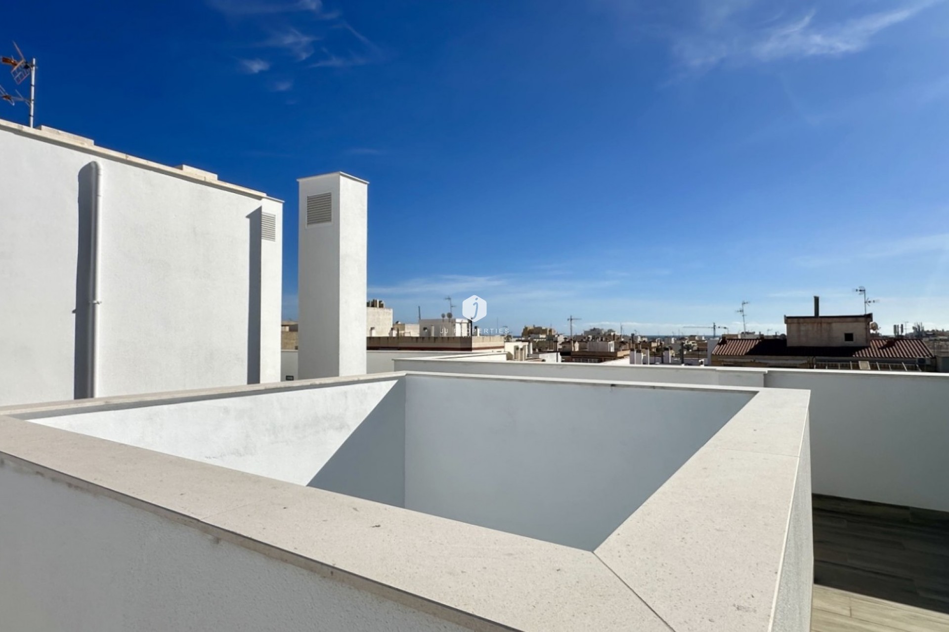 Z drugiej ręki - Mieszkanie w bloku -
Torrevieja - Costa Blanca
