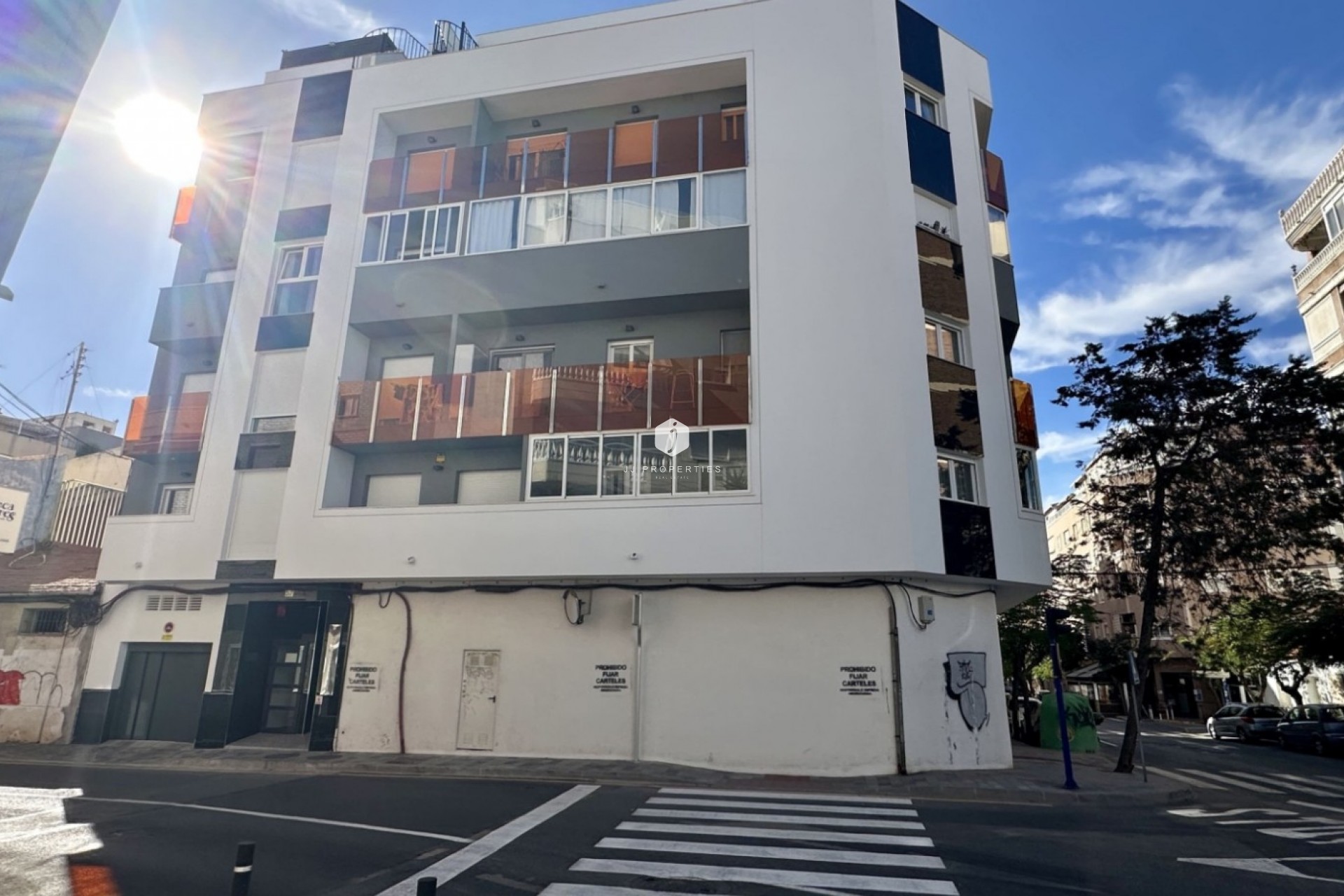 Z drugiej ręki - Mieszkanie w bloku -
Torrevieja - Costa Blanca