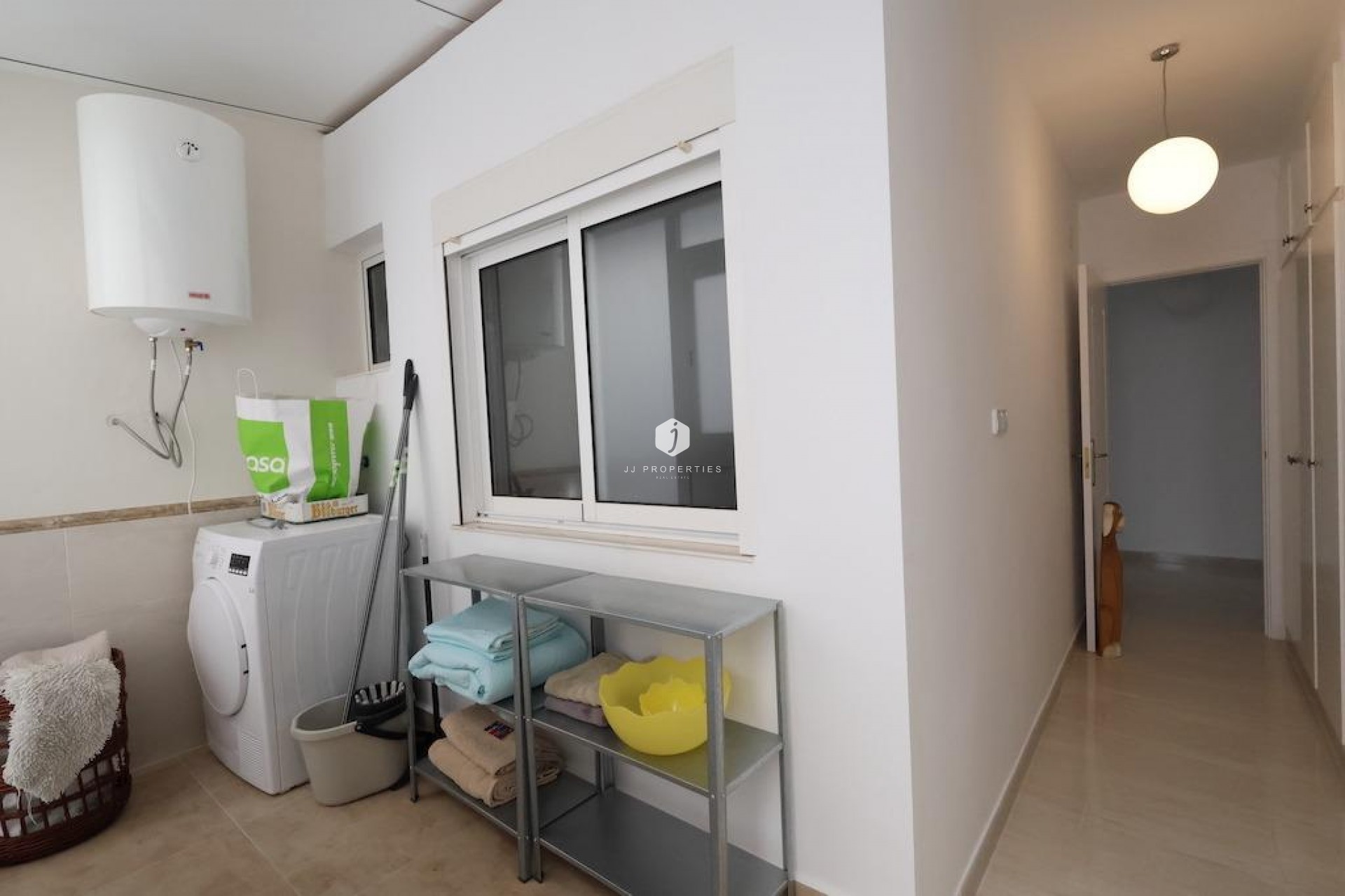 Z drugiej ręki - Mieszkanie w bloku -
Torrevieja - Costa Blanca