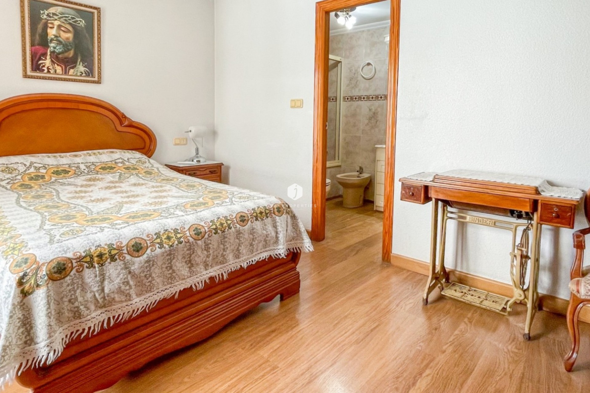 Z drugiej ręki - Mieszkanie w bloku -
Torrevieja - Costa Blanca