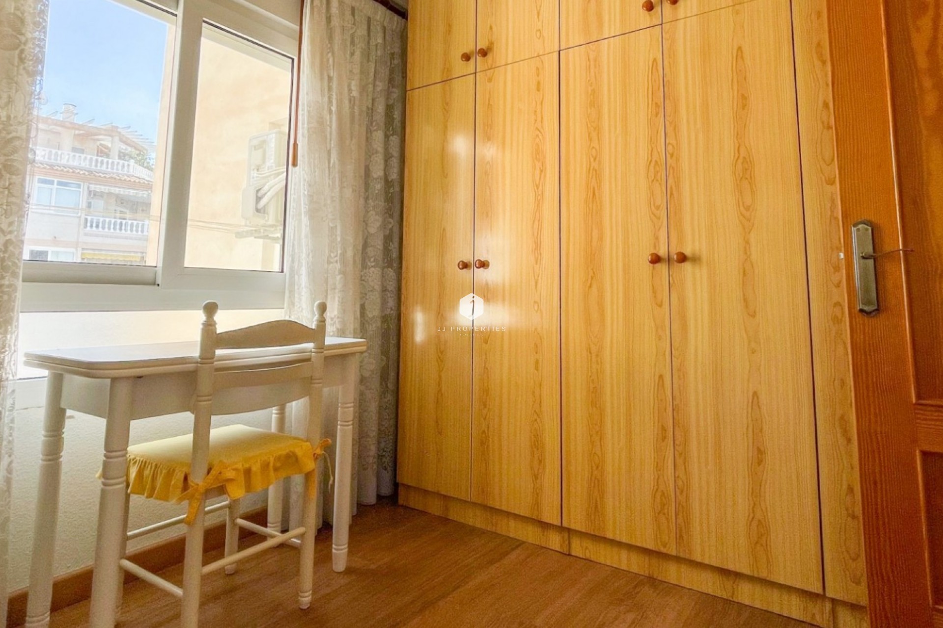 Z drugiej ręki - Mieszkanie w bloku -
Torrevieja - Costa Blanca