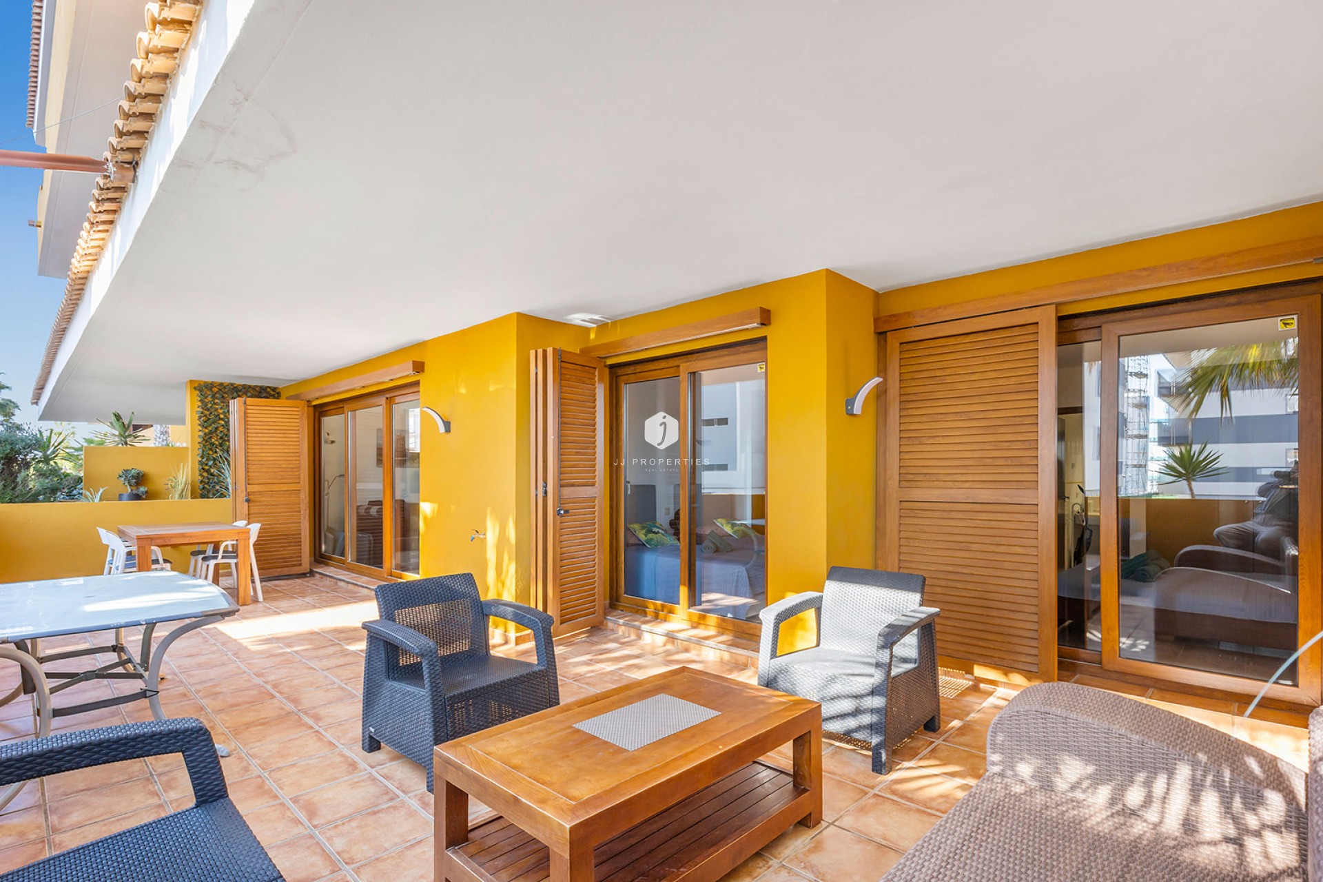 Z drugiej ręki - Mieszkanie w bloku -
Torrevieja - Costa Blanca