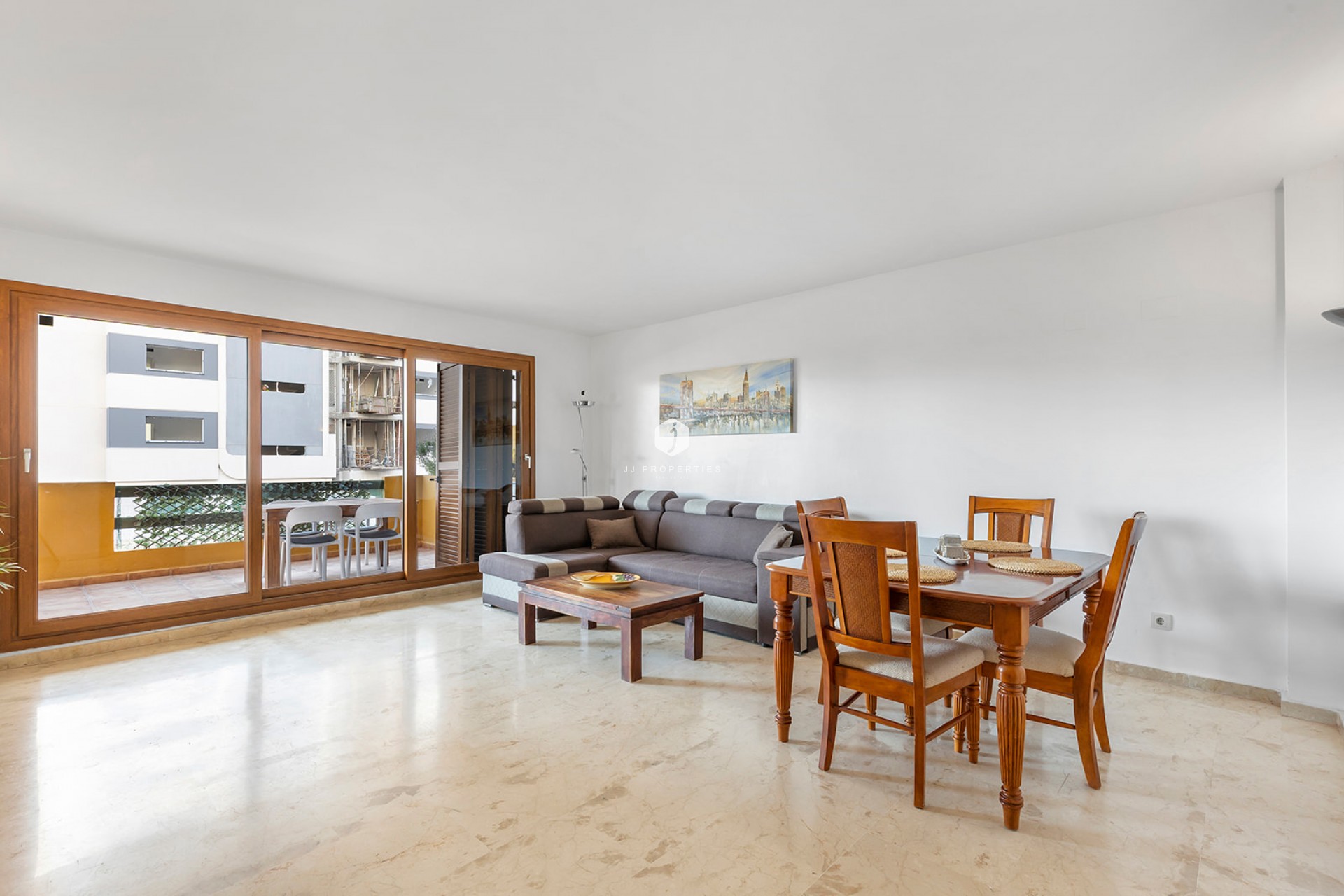 Z drugiej ręki - Mieszkanie w bloku -
Torrevieja - Costa Blanca