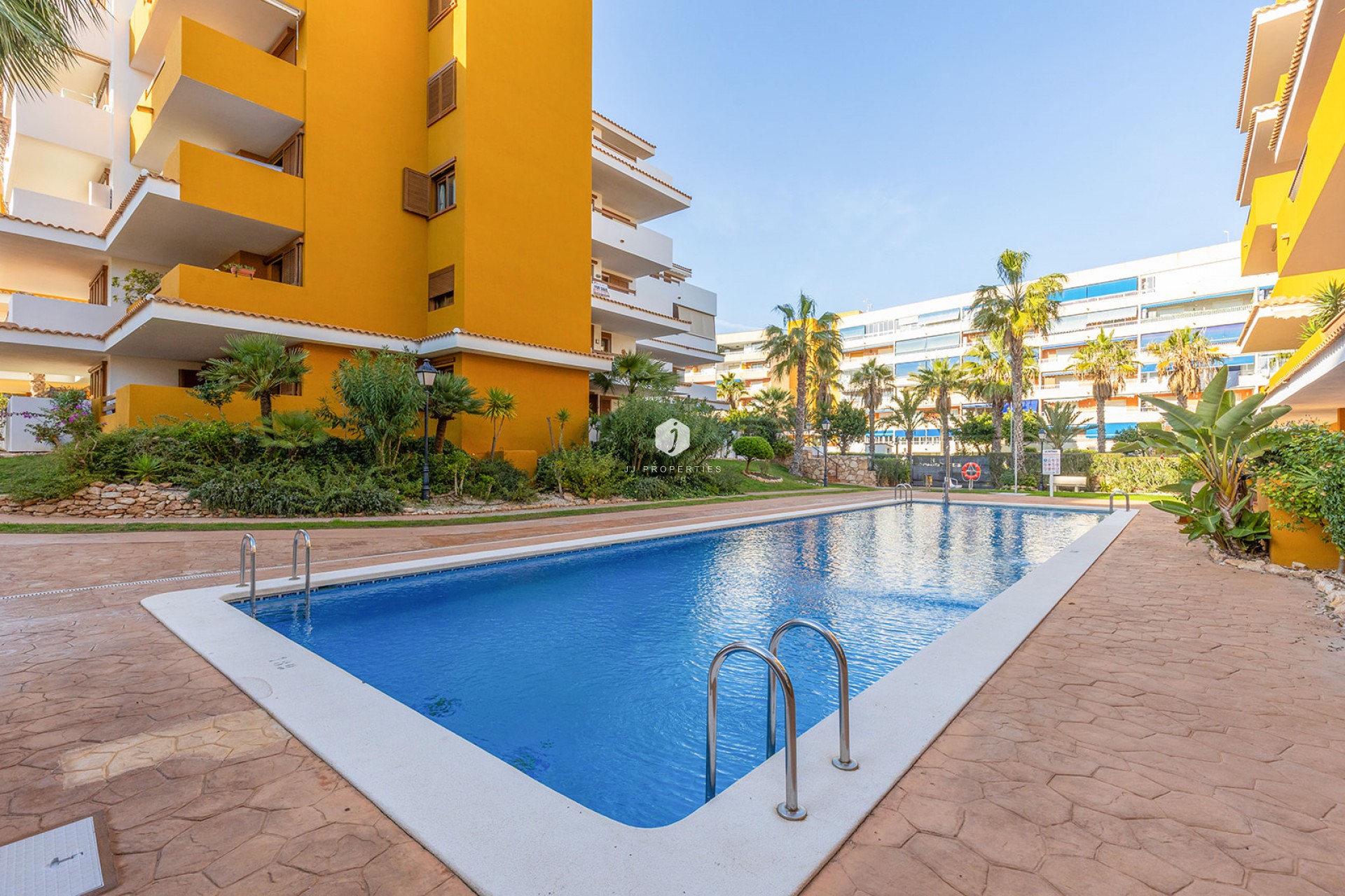 Z drugiej ręki - Mieszkanie w bloku -
Torrevieja - Costa Blanca