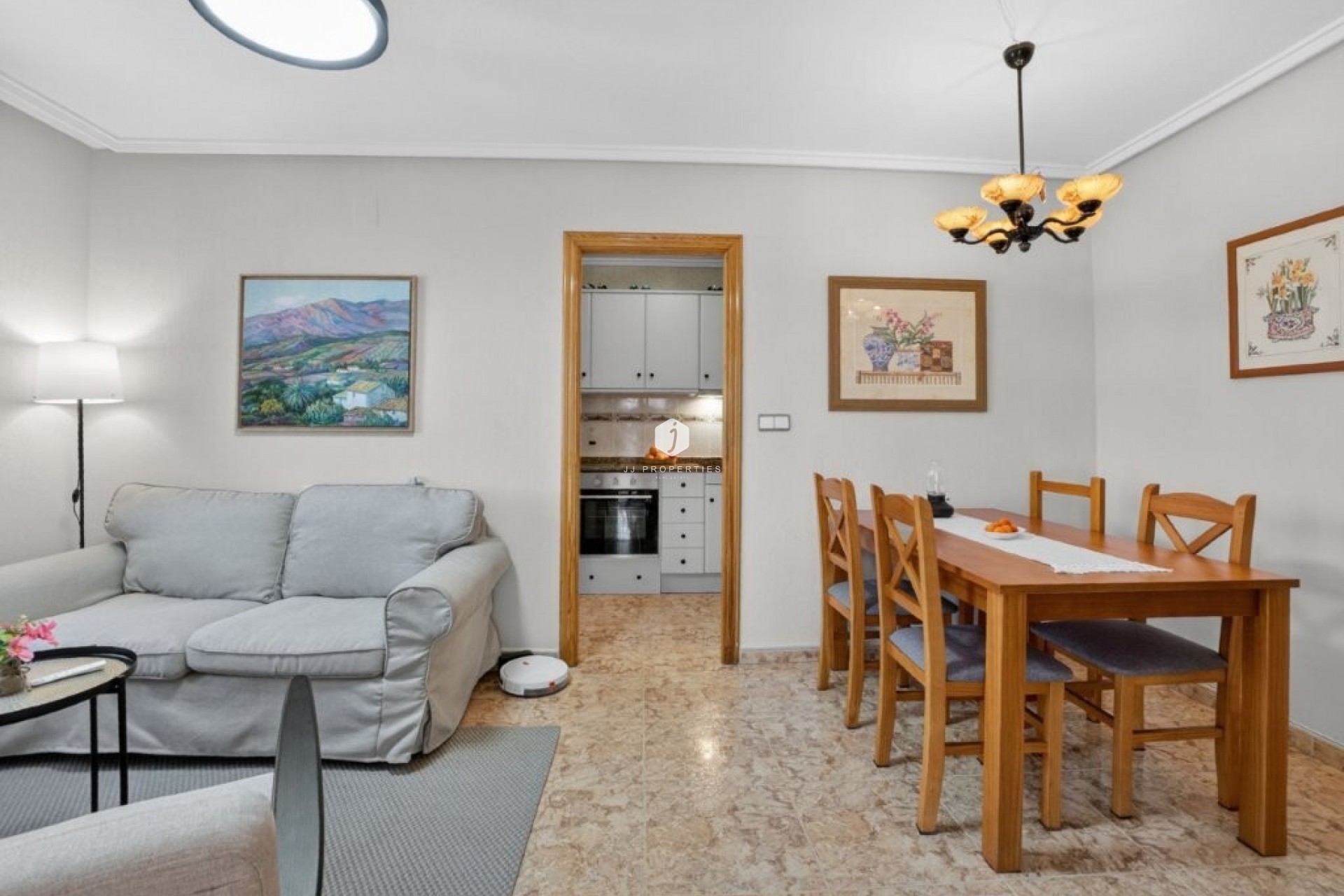 Z drugiej ręki - Mieszkanie w bloku -
Torrevieja - Costa Blanca