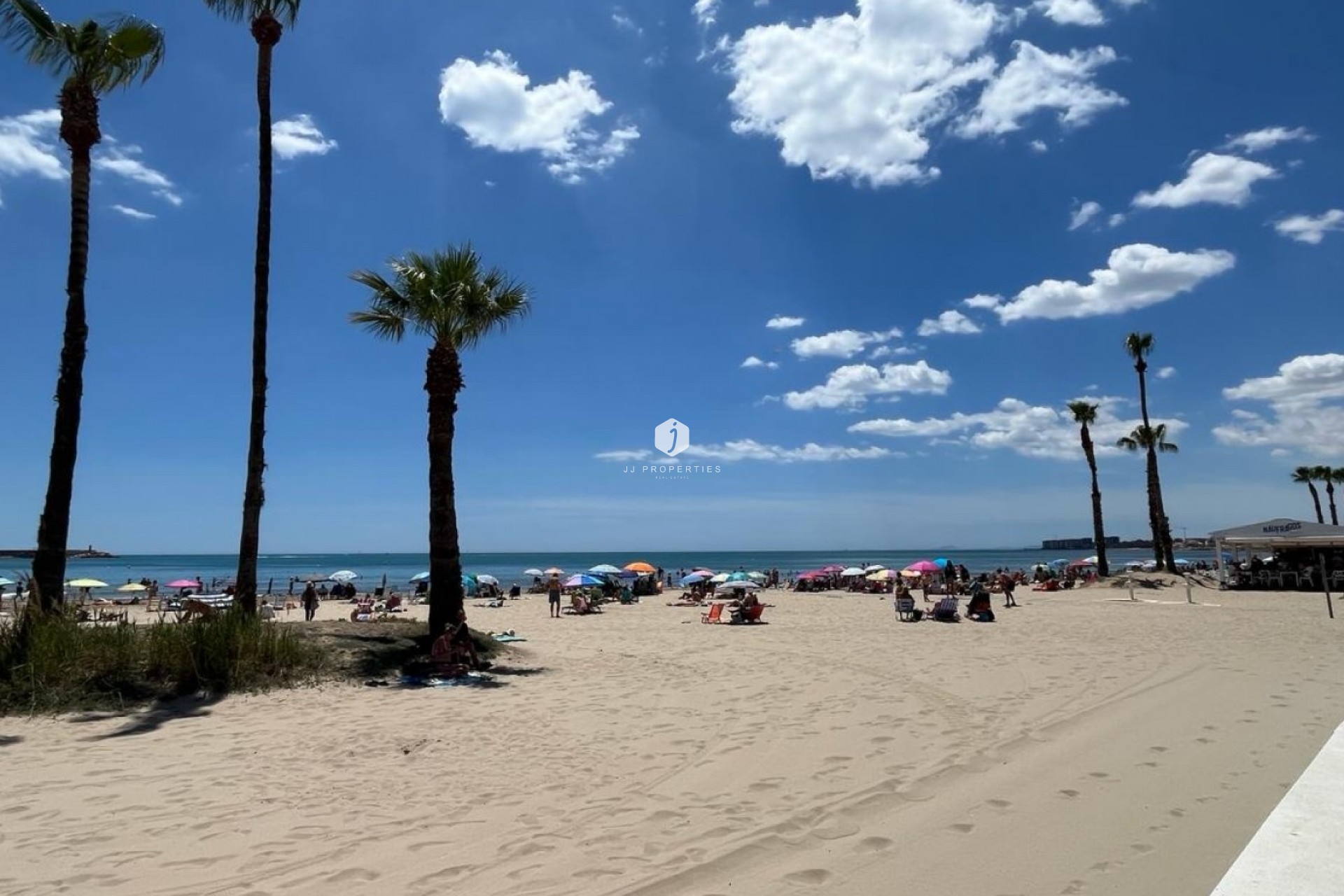 Z drugiej ręki - Mieszkanie w bloku -
Torrevieja - Costa Blanca
