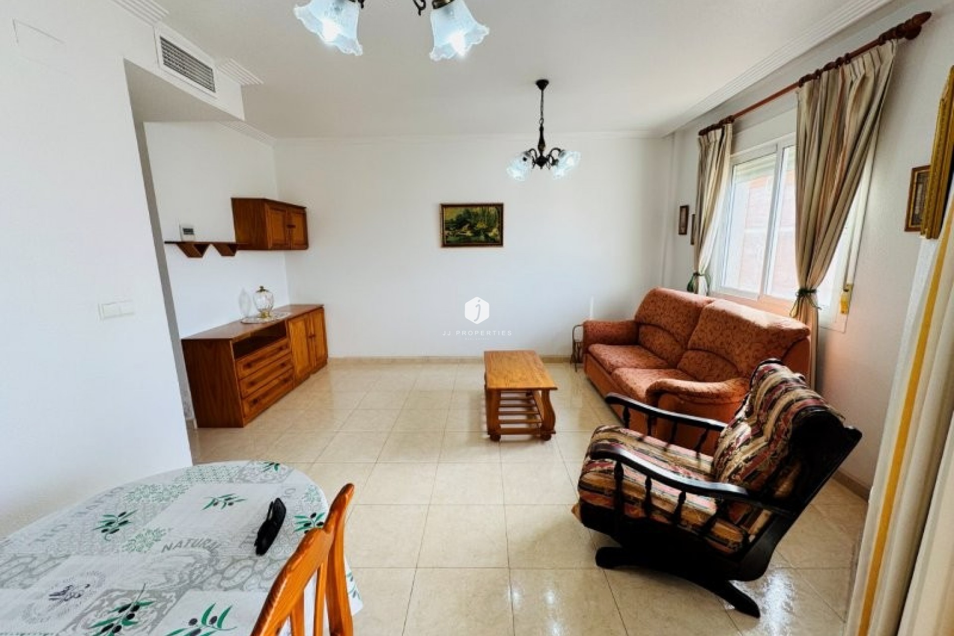 Z drugiej ręki - Mieszkanie w bloku -
Torrevieja - Costa Blanca