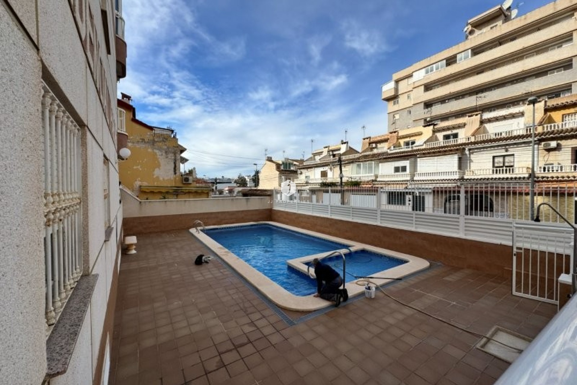 Z drugiej ręki - Mieszkanie w bloku -
Torrevieja - Costa Blanca