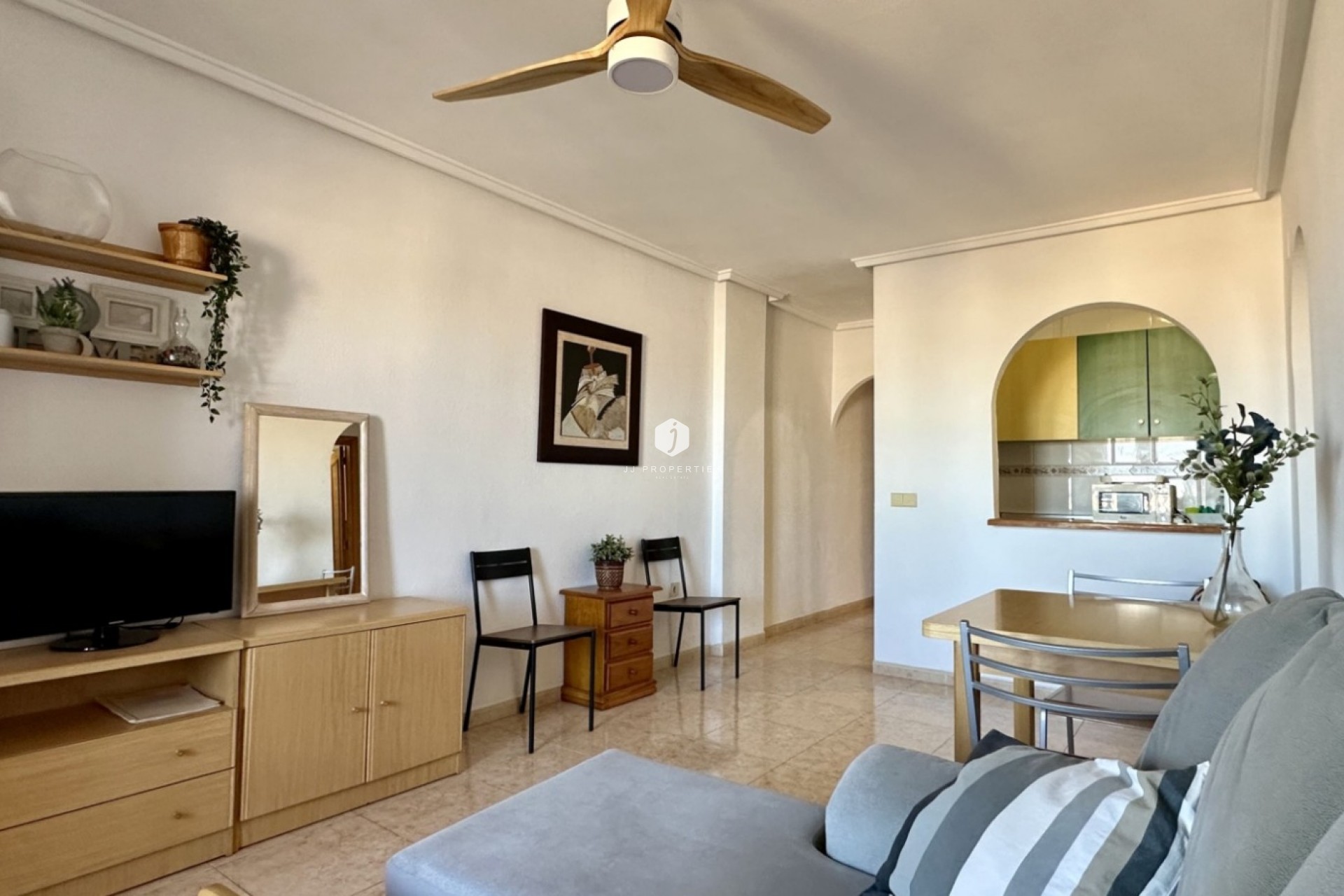 Z drugiej ręki - Mieszkanie w bloku -
Torrevieja - Costa Blanca
