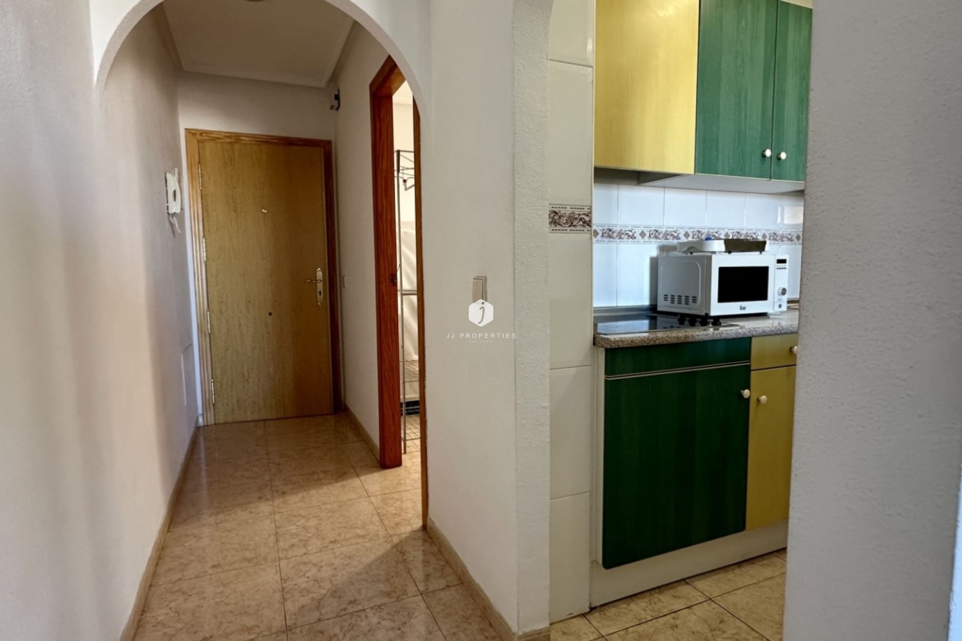 Z drugiej ręki - Mieszkanie w bloku -
Torrevieja - Costa Blanca