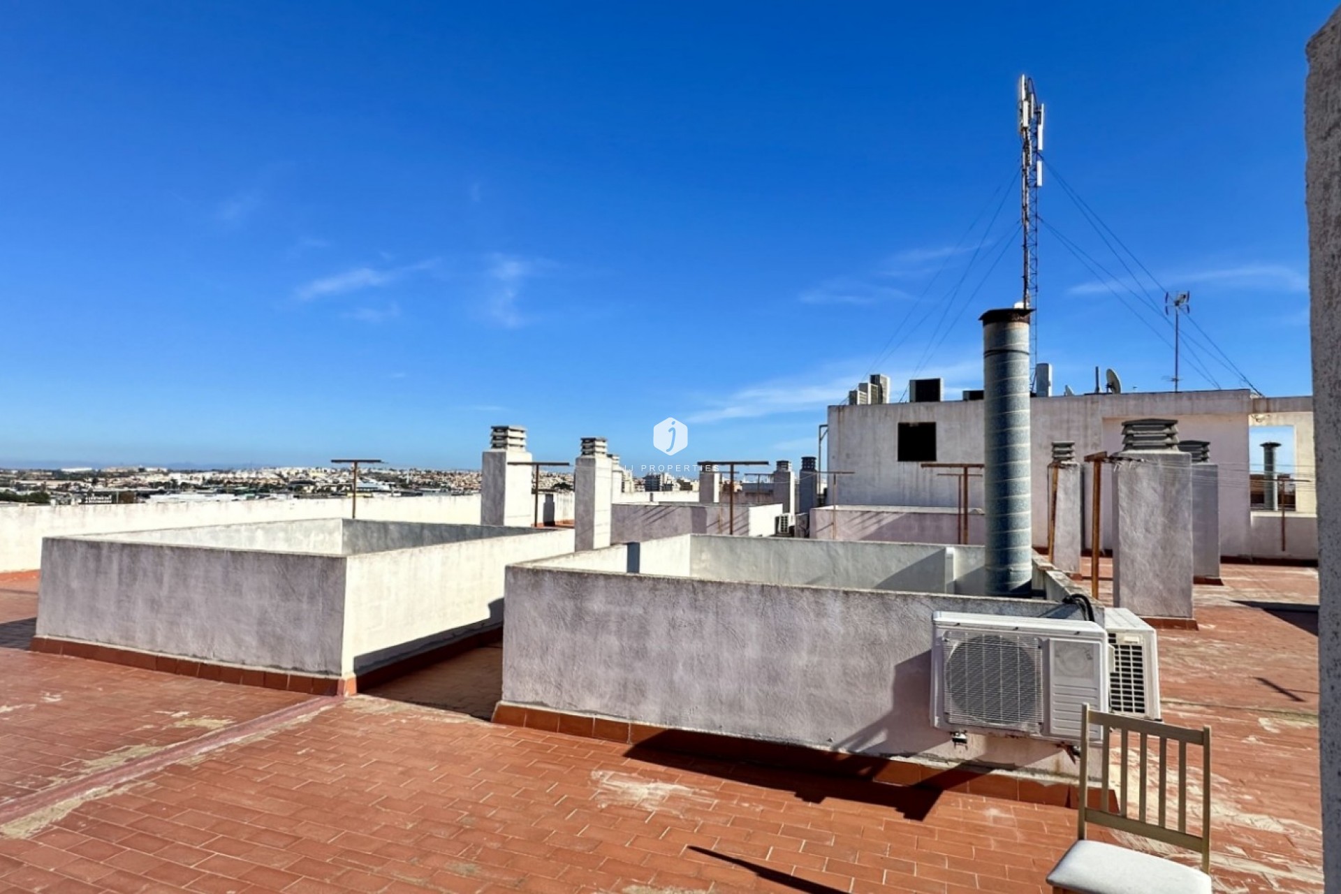 Z drugiej ręki - Mieszkanie w bloku -
Torrevieja - Costa Blanca