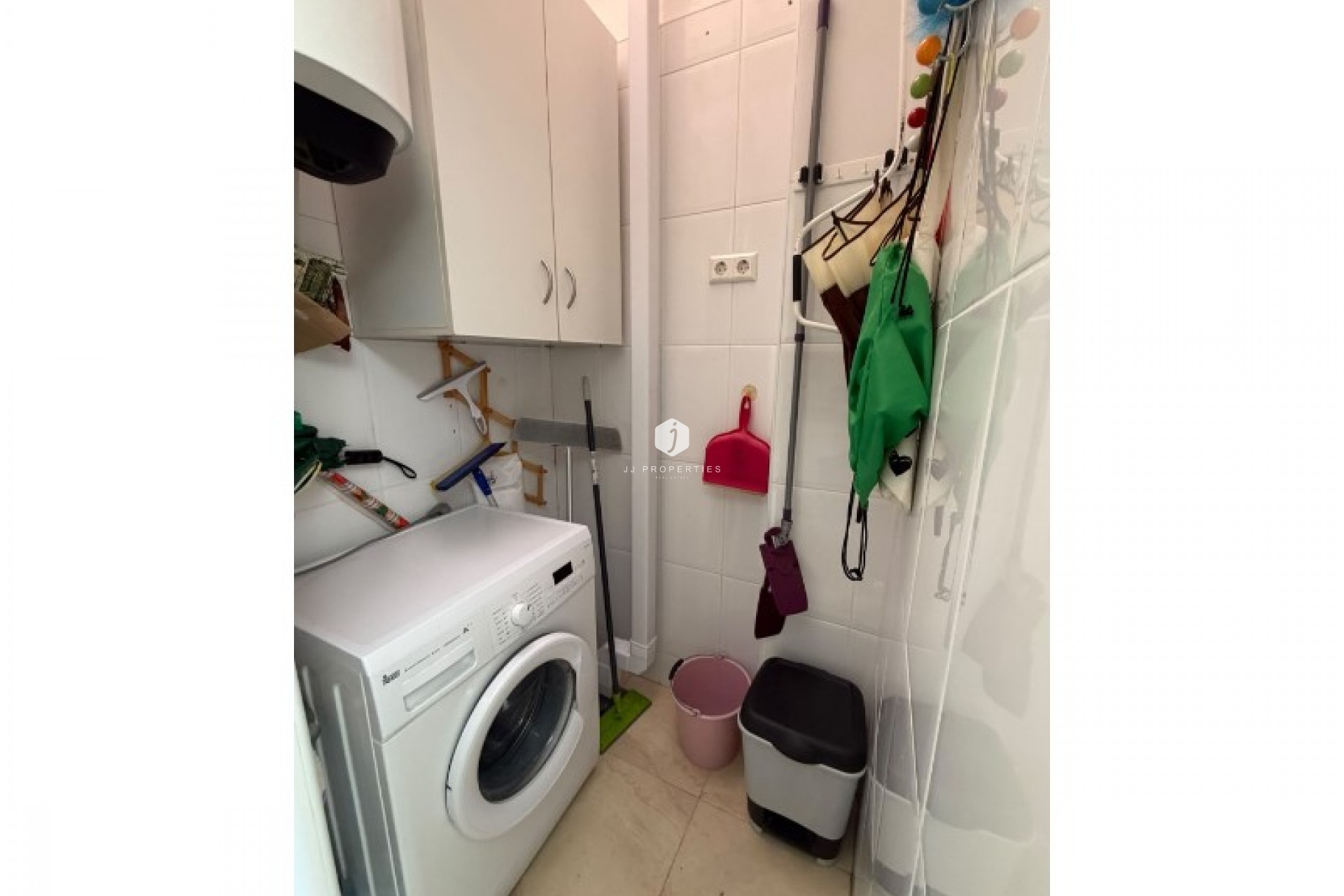 Z drugiej ręki - Mieszkanie w bloku -
Torrevieja - Costa Blanca