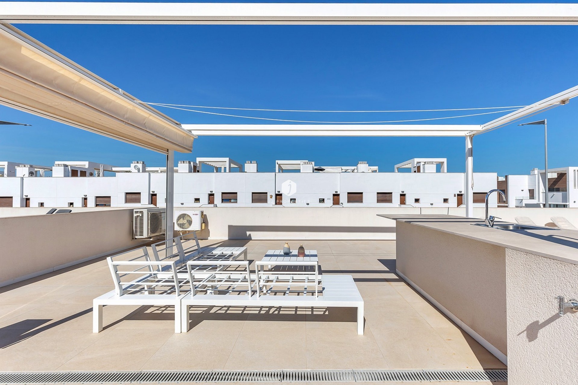 Z drugiej ręki - Mieszkanie w bloku -
Torrevieja - Costa Blanca
