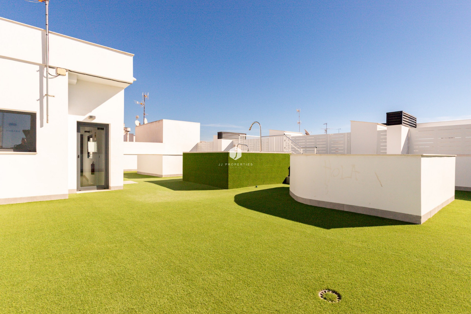 Z drugiej ręki - Mieszkanie w bloku -
Torrevieja - Costa Blanca