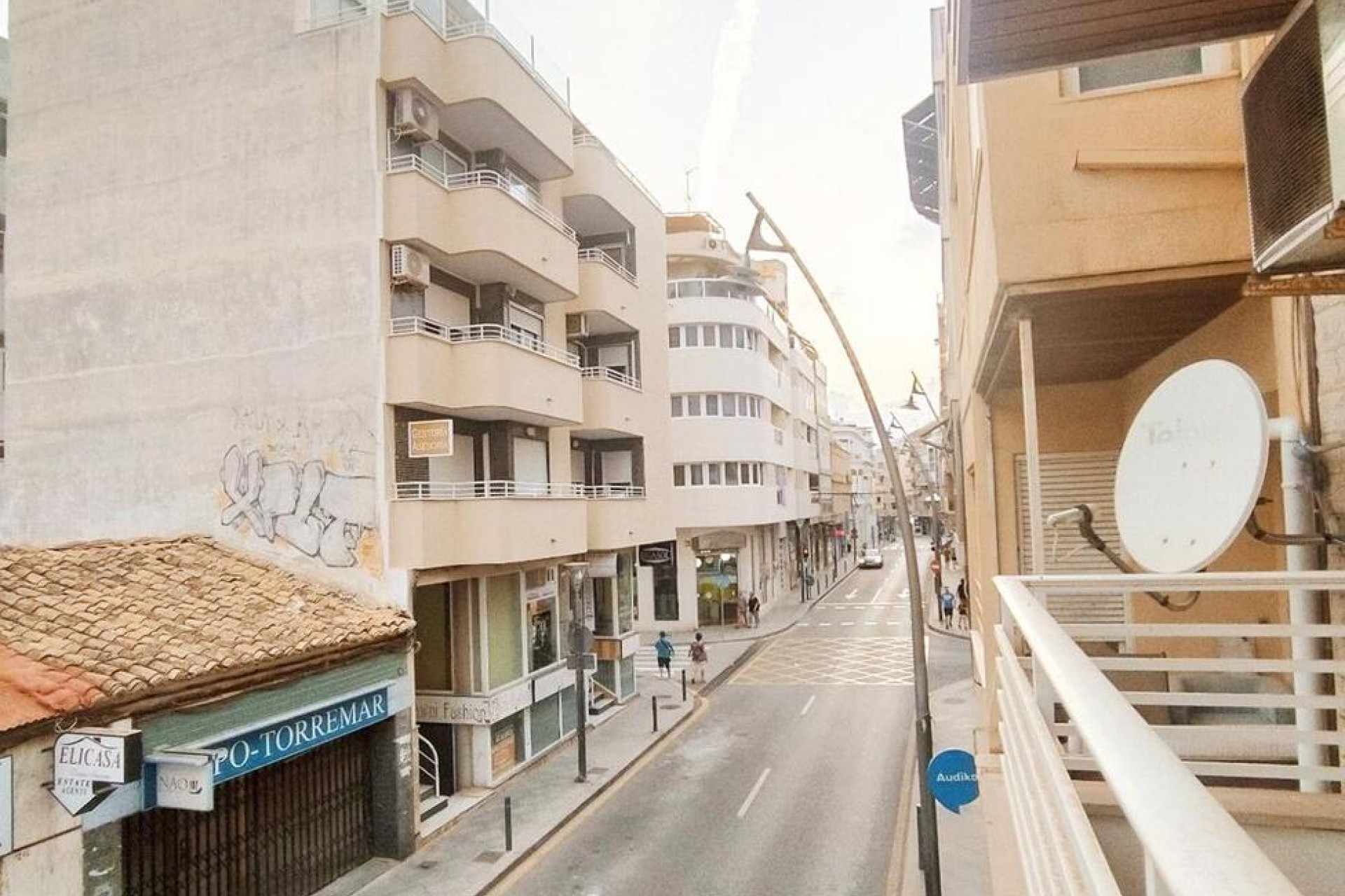 Z drugiej ręki - Mieszkanie w bloku -
Torrevieja - DOWNTOWN