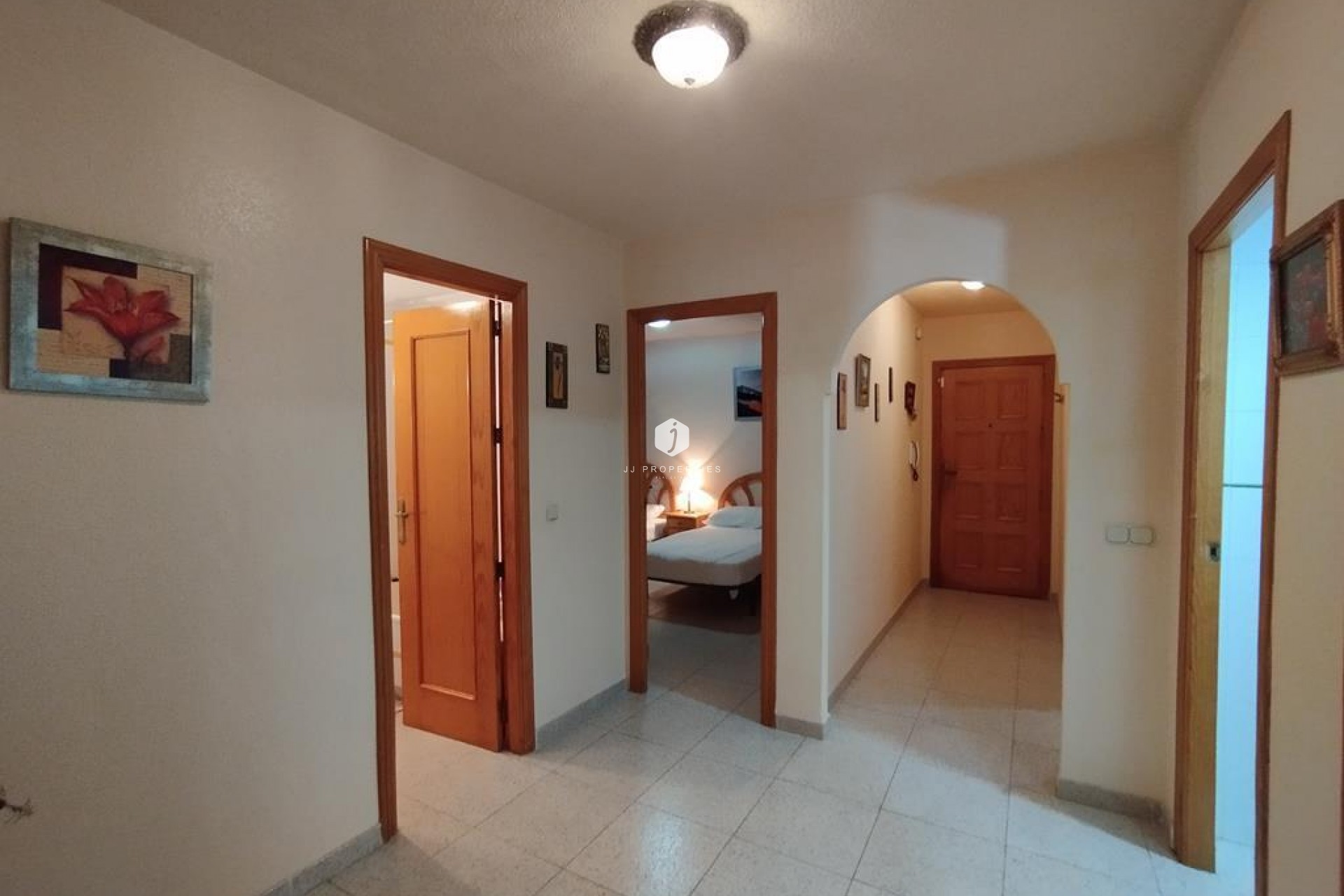 Z drugiej ręki - Mieszkanie w bloku -
Torrevieja - HABANERAS PLAZA SANTA MARIA