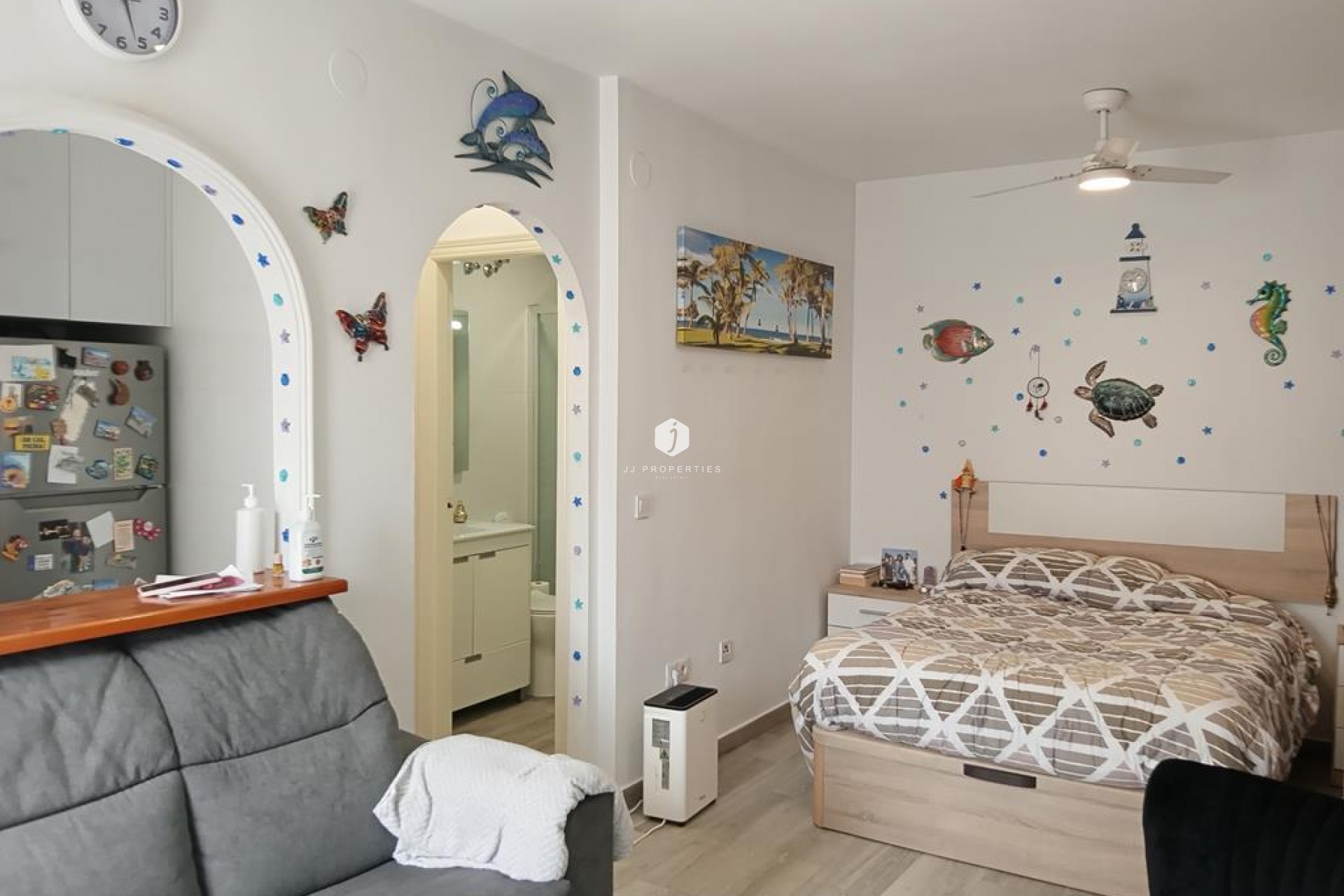 Z drugiej ręki - Mieszkanie w bloku -
Torrevieja - LA LOMA