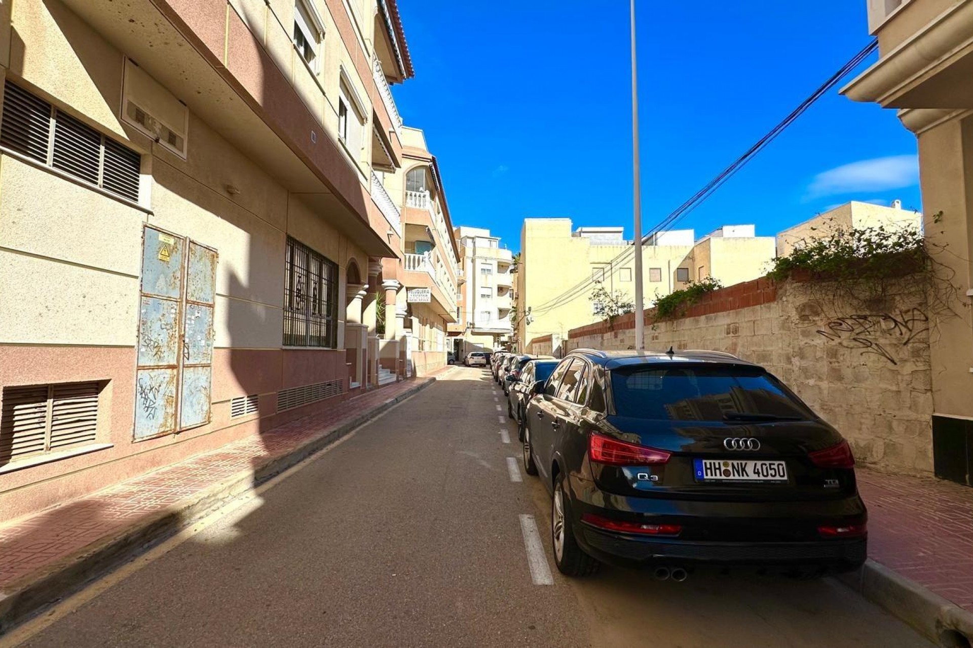 Z drugiej ręki - Mieszkanie w bloku -
Torrevieja - La Mata Pueblo