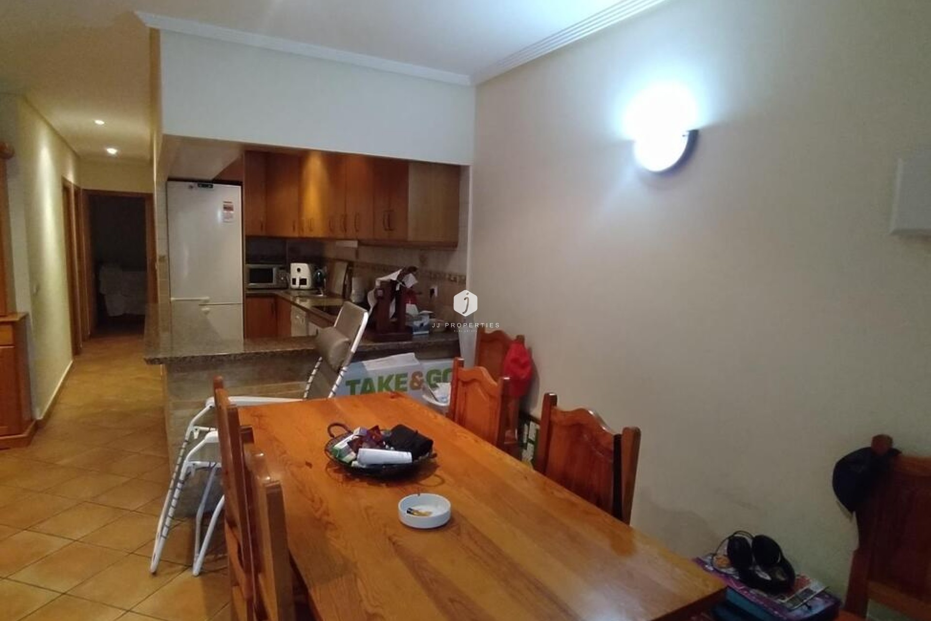 Z drugiej ręki - Mieszkanie w bloku -
Torrevieja - La Mata