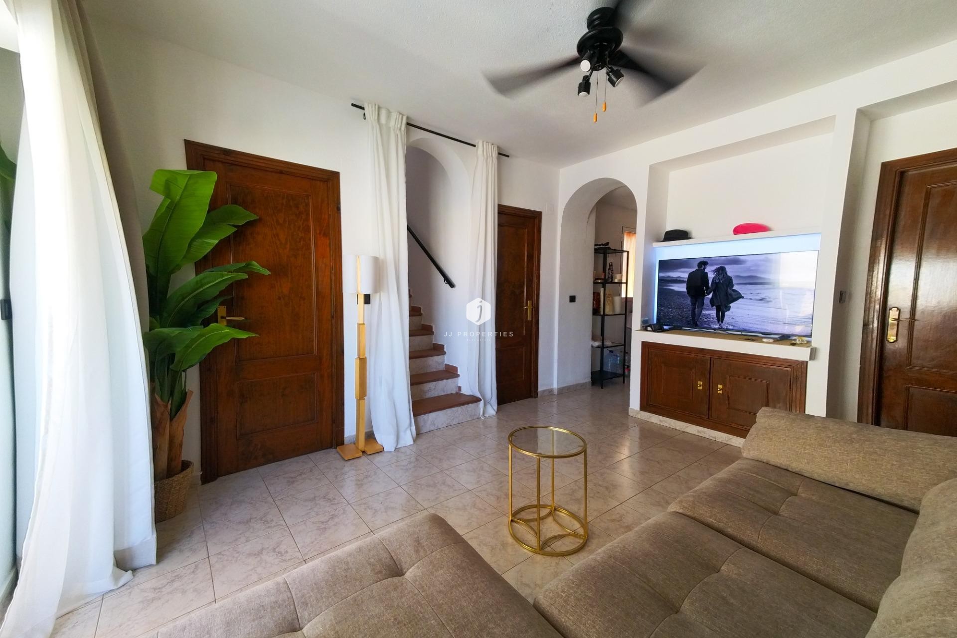 Z drugiej ręki - Mieszkanie w bloku -
Torrevieja - La Mata