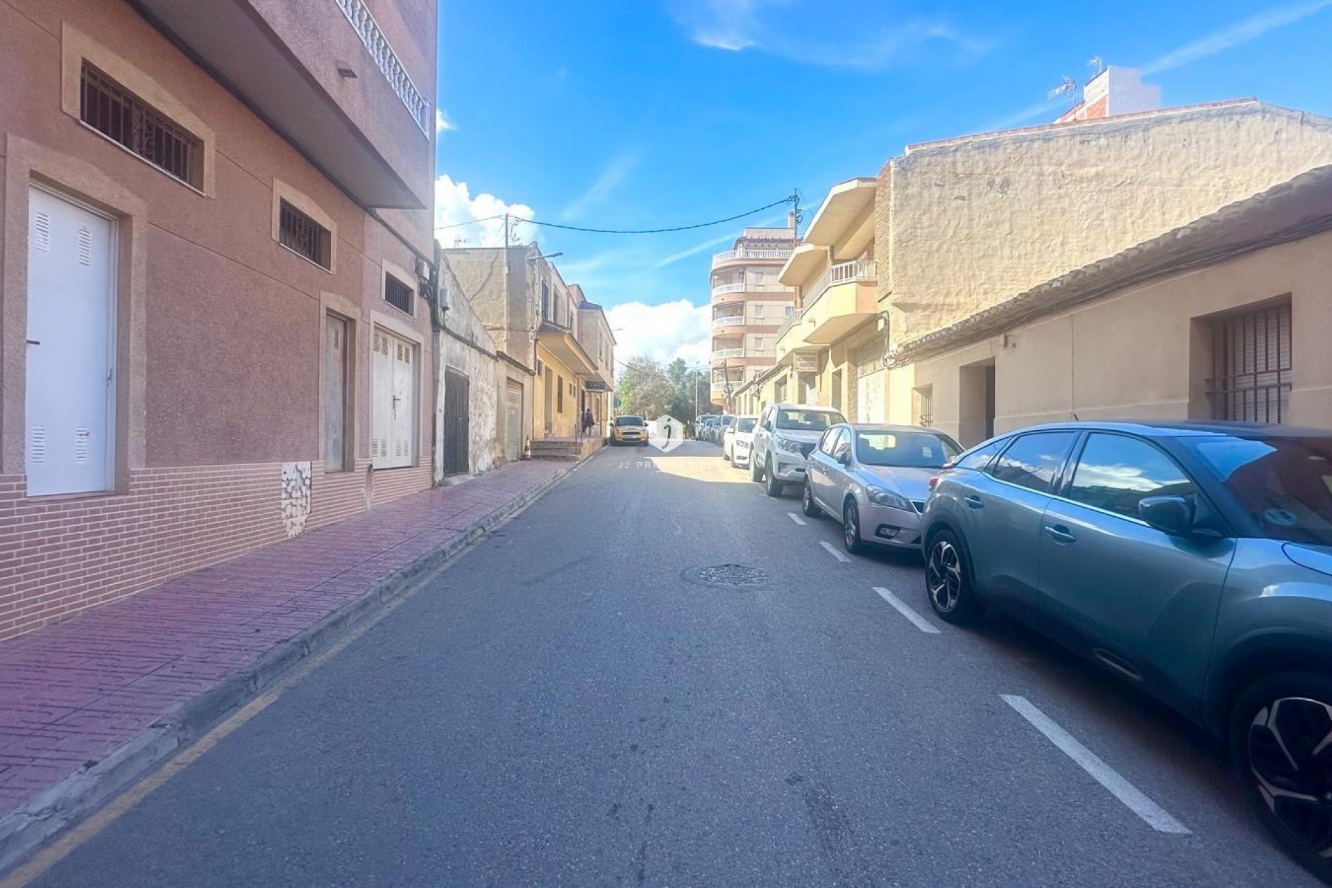 Z drugiej ręki - Mieszkanie w bloku -
Torrevieja - La Mata