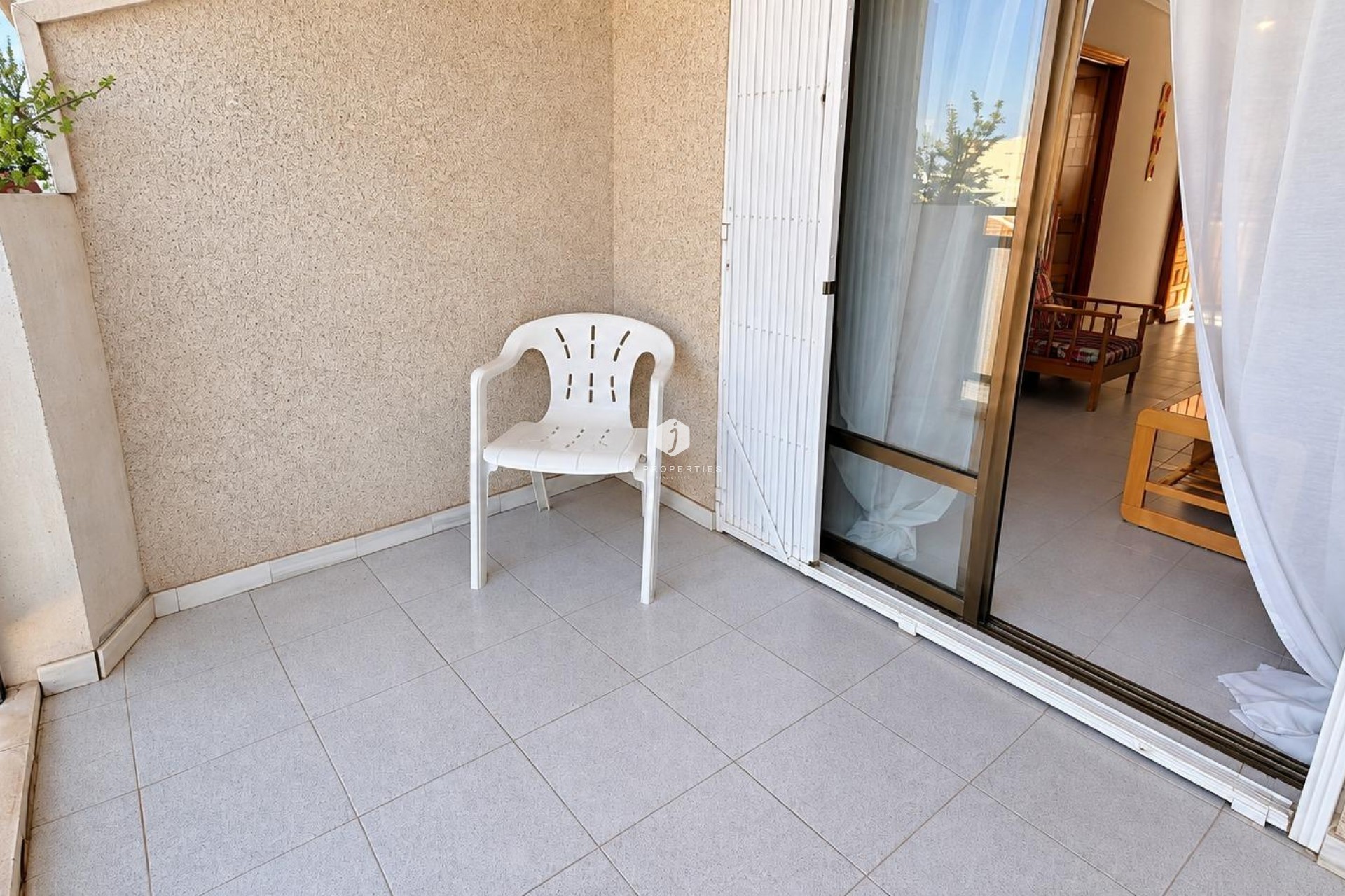 Z drugiej ręki - Mieszkanie w bloku -
Torrevieja - La Siesta - El Salado - Torreta