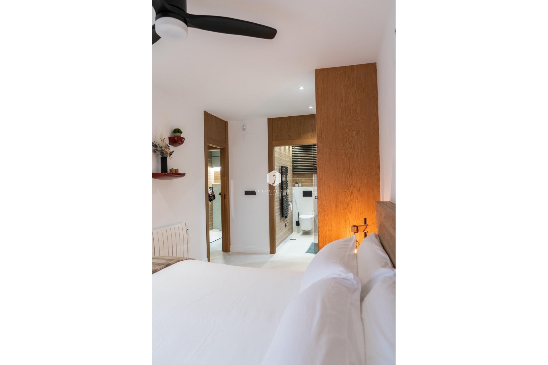 Z drugiej ręki - Mieszkanie w bloku -
Torrevieja - La veleta