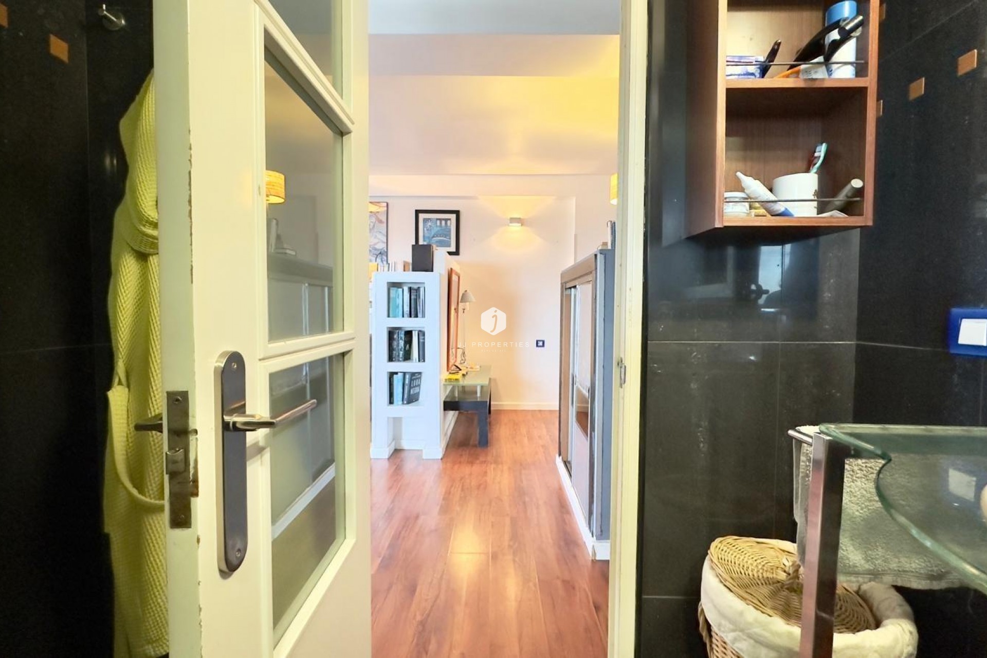 Z drugiej ręki - Mieszkanie w bloku -
Torrevieja - La veleta