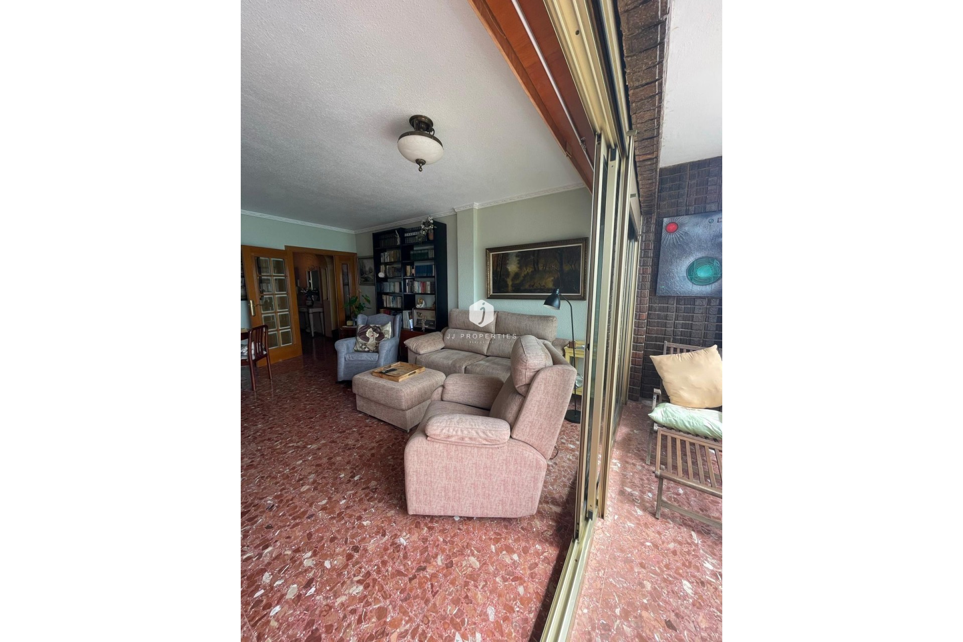 Z drugiej ręki - Mieszkanie w bloku -
Torrevieja - Las Piscinas Naturales