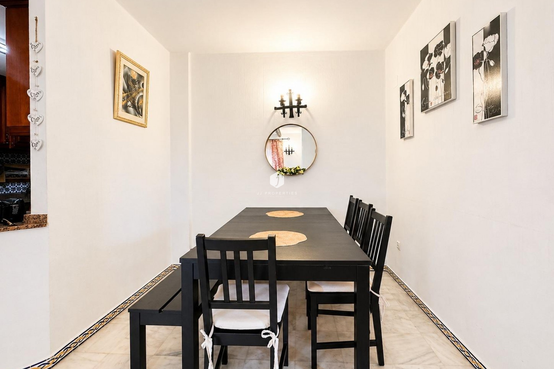 Z drugiej ręki - Mieszkanie w bloku -
Torrevieja - Los Frutales