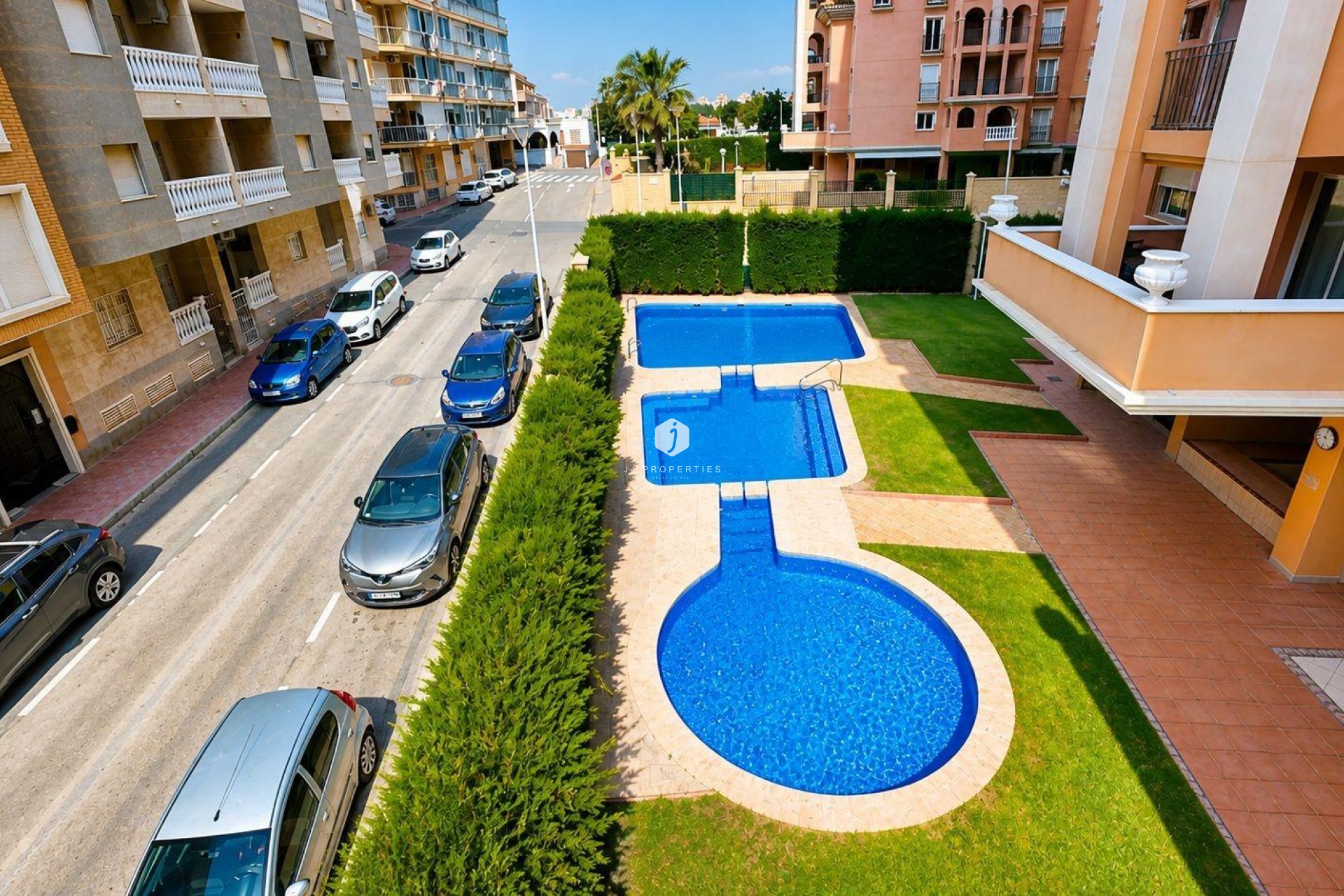Z drugiej ręki - Mieszkanie w bloku -
Torrevieja - Los Frutales